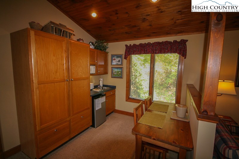 2986 Shulls Mill Road, Unit 501 Boone, NC 28607 - Photo 8 of 13 Gallery Image 8