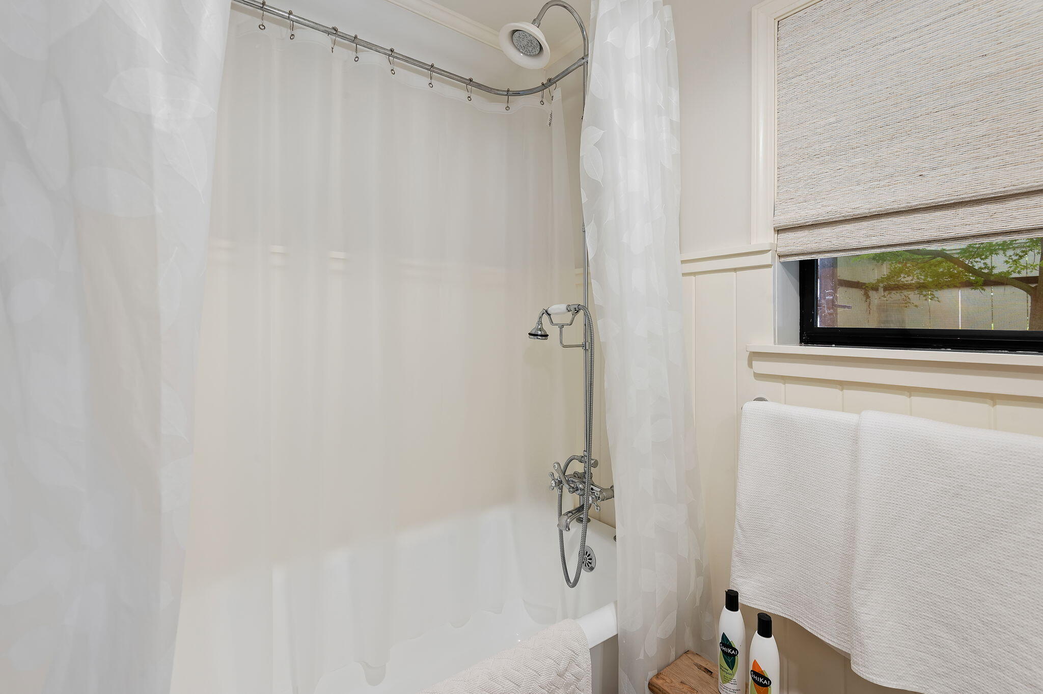 0 Still Meadow Road Solvang, CA 93463 - Photo 24 of 57 a bathroom with a bathtub and shower
