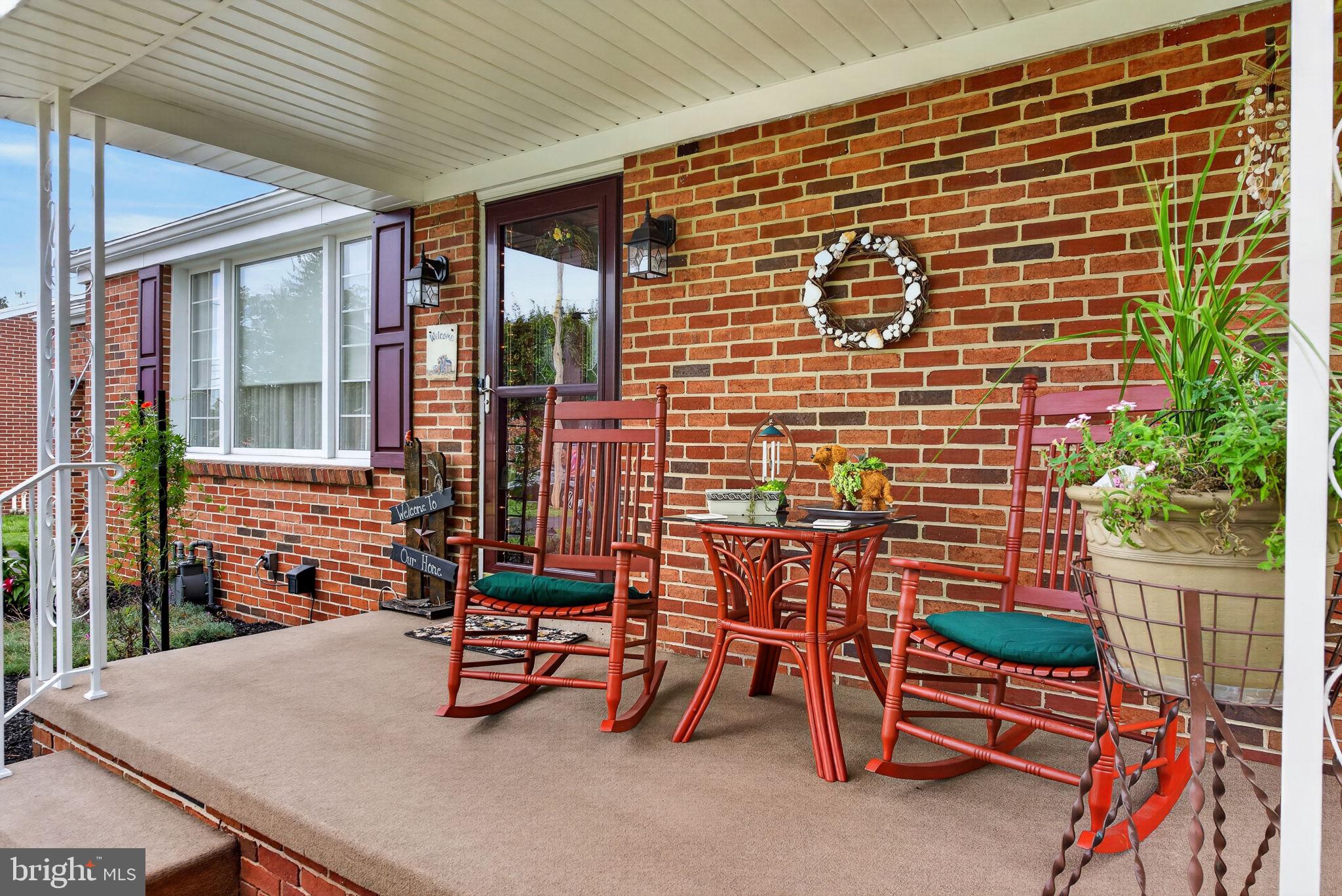 2274 Maple Road York, PA 17408 - Photo 5 of 37 Gallery Image 5