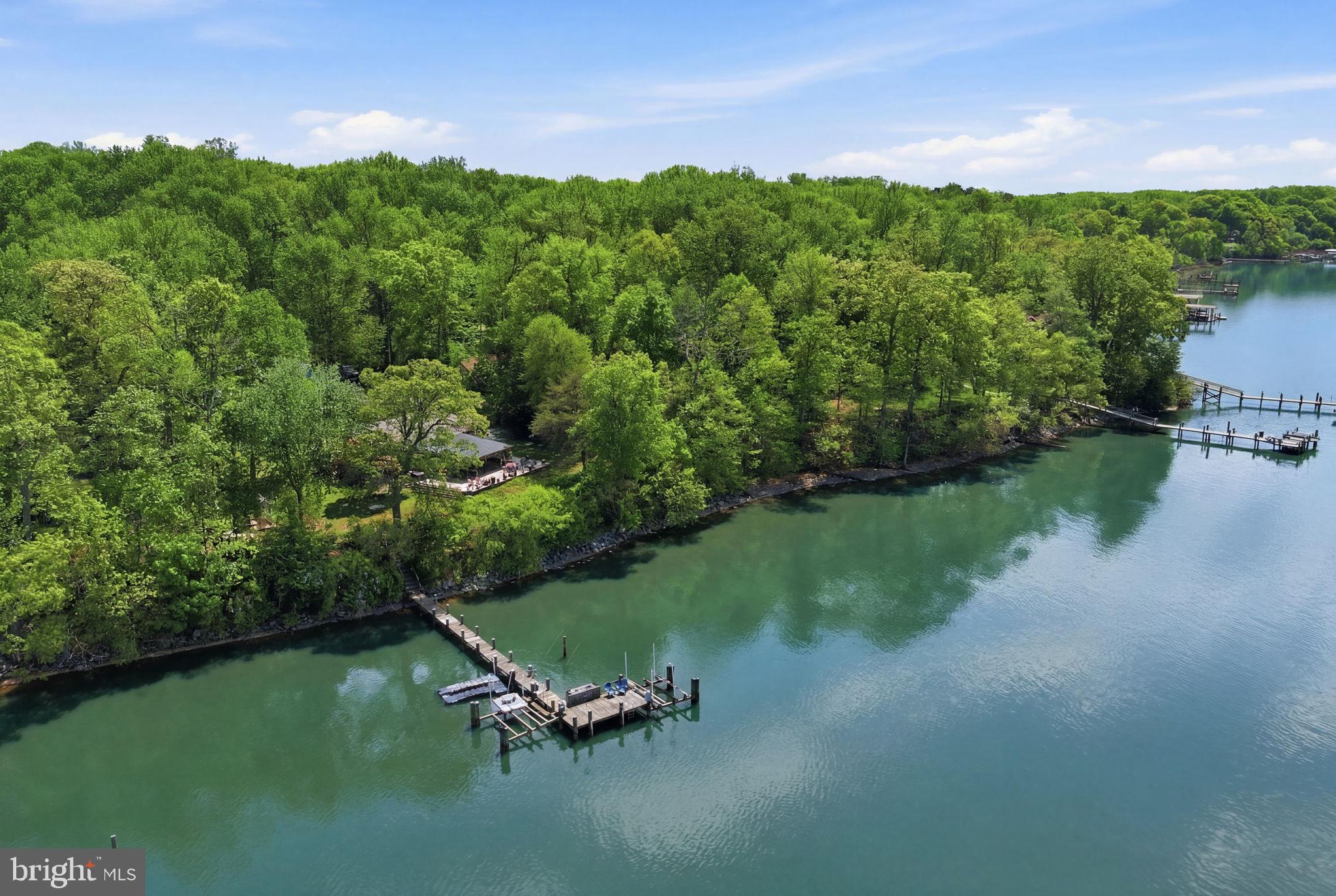 47 North Lockewood Road Elkton, MD 21921 - Photo 9 of 45 Floating jet ski dock
