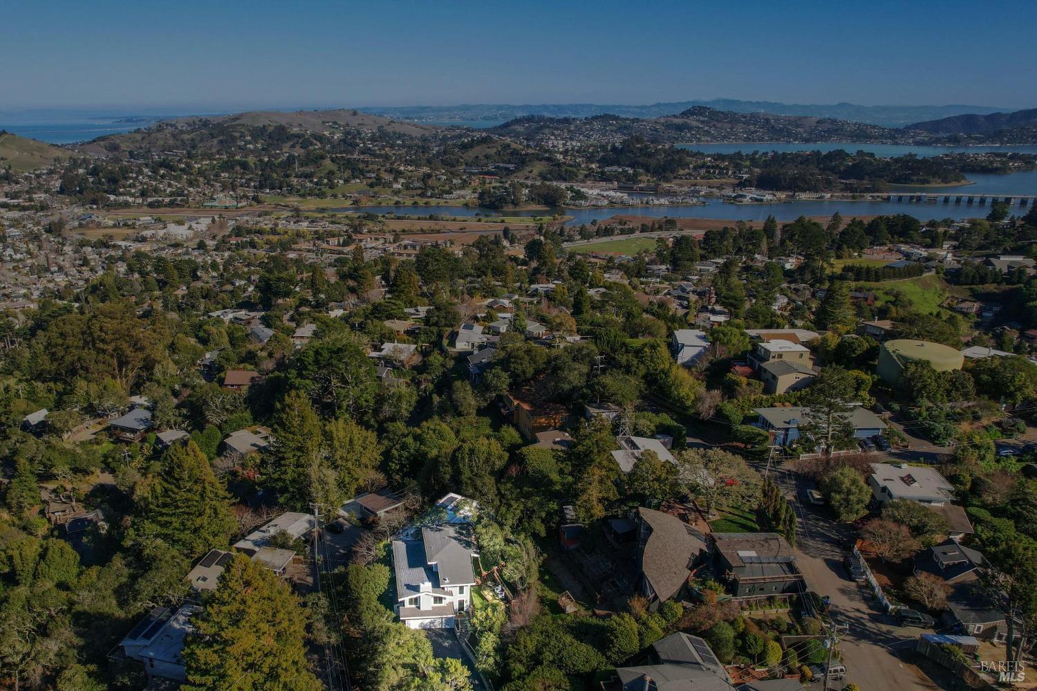 981 Greenhill Road Mill Valley, CA 94941 - Photo 2 of 91 an aerial view of multiple house
