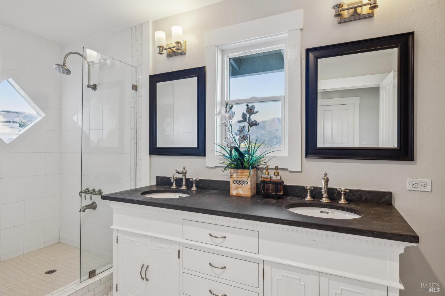 981 Greenhill Road Mill Valley, CA 94941 - Photo 38 of 91