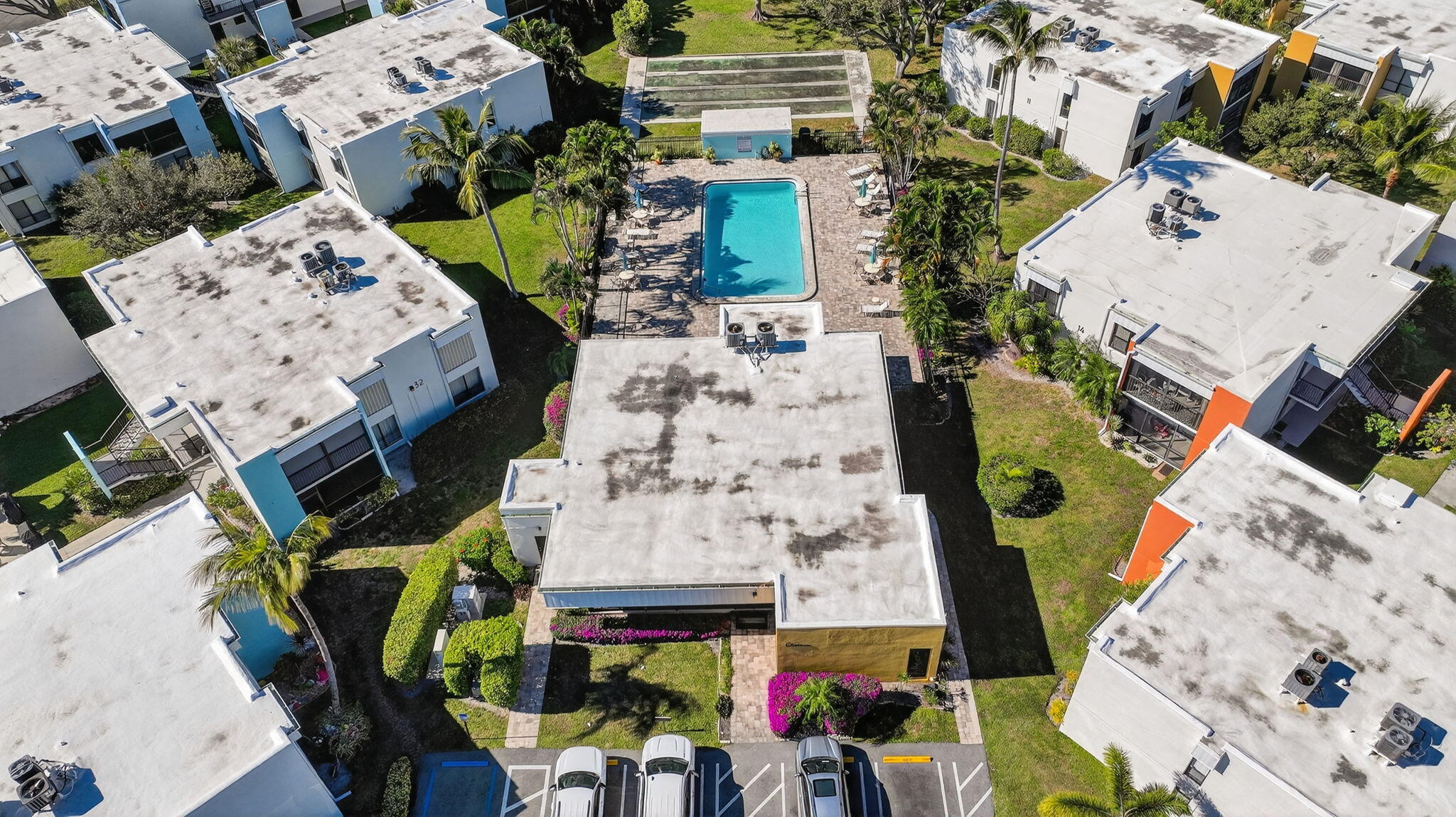 501 Dotterel Road, Unit 26B Delray Beach, FL 33444 - Photo 47 of 48 an aerial view of residential houses with outdoor space