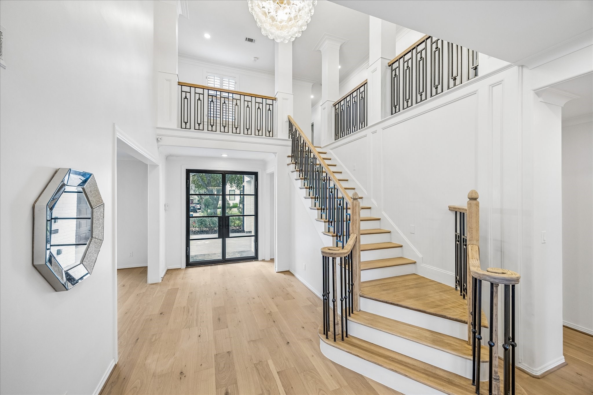 4614 Spruce Street Bellaire, TX 77401 - Photo 6 of 30 a view of an entryway with staircase