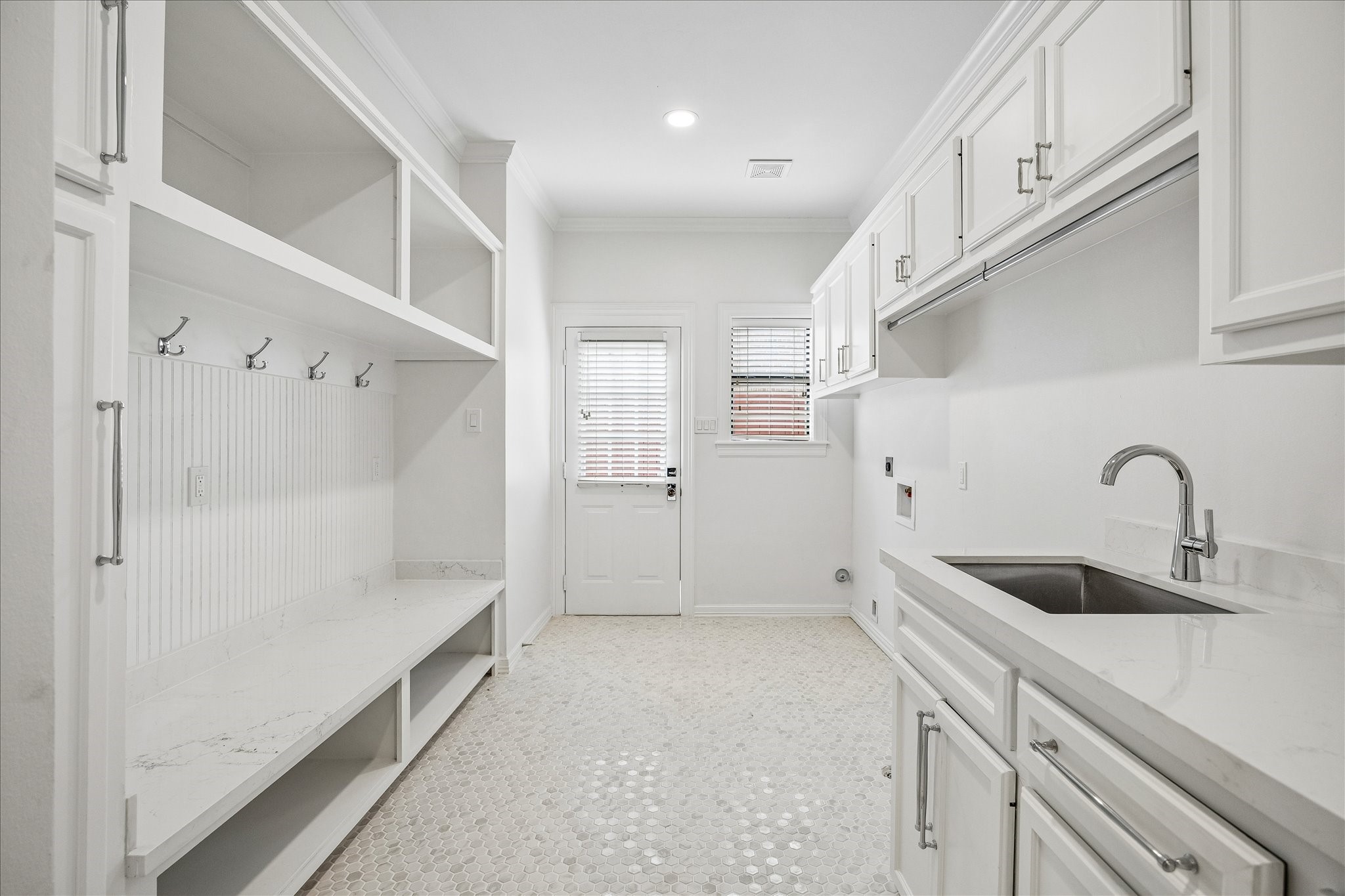 4614 Spruce Street Bellaire, TX 77401 - Photo 10 of 30 a view of a kitchen with a sink