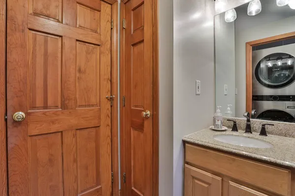 $699,000 | 41 Dupaw Gould Road, Brookline, NH 03033