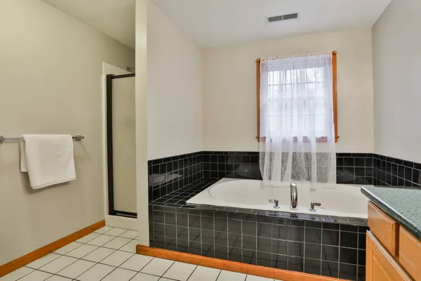 $699,000 | 41 Dupaw Gould Road, Brookline, NH 03033