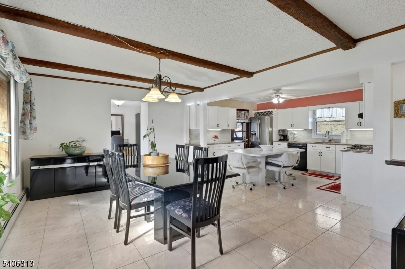 4 Highfield Court Wayne, NJ 07470 - Photo 3 of 40