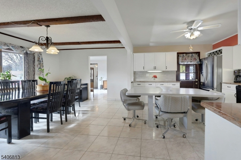 4 Highfield Court Wayne, NJ 07470 - Photo 4 of 40