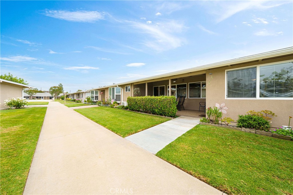 1100 Brookline Road Seal Beach, CA 90740 - Photo 2 of 27