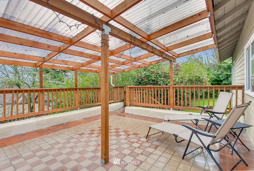 317 Powell Avenue Southwest Renton, WA 98057 - Photo 14 of 17