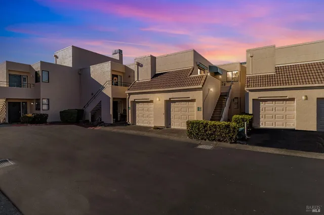 $399,000 | 174 Nantucket Lane, Vallejo, CA 94590