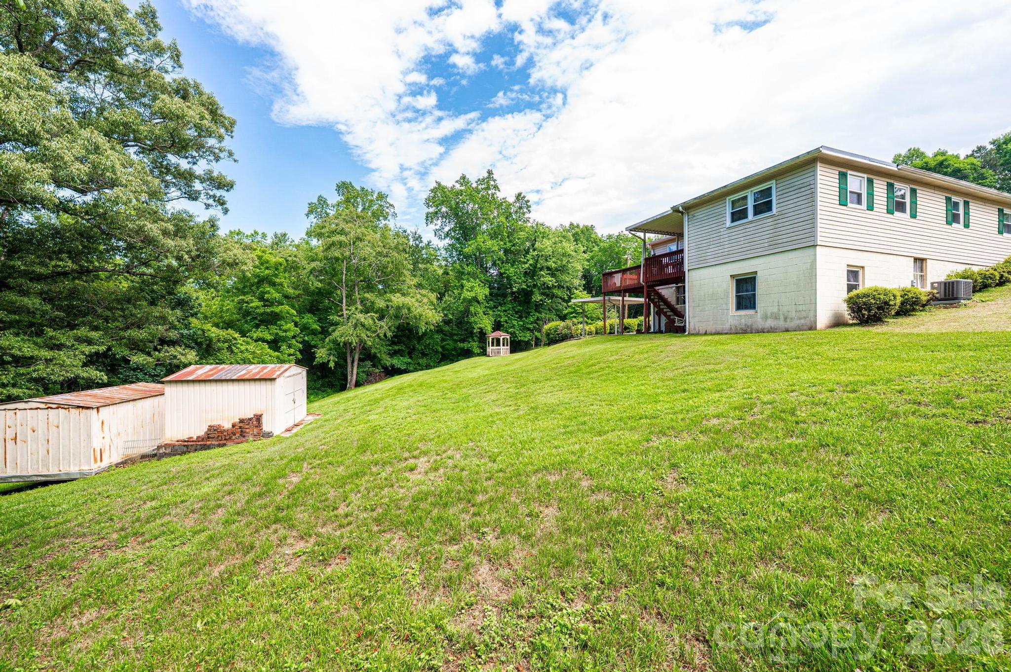 452 Swanson Road Lenoir, NC 28645 - Photo 18 of 48