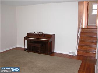 228 Cowbell Road Willow Grove, PA 19090 - Photo 2 of 12 Living Room