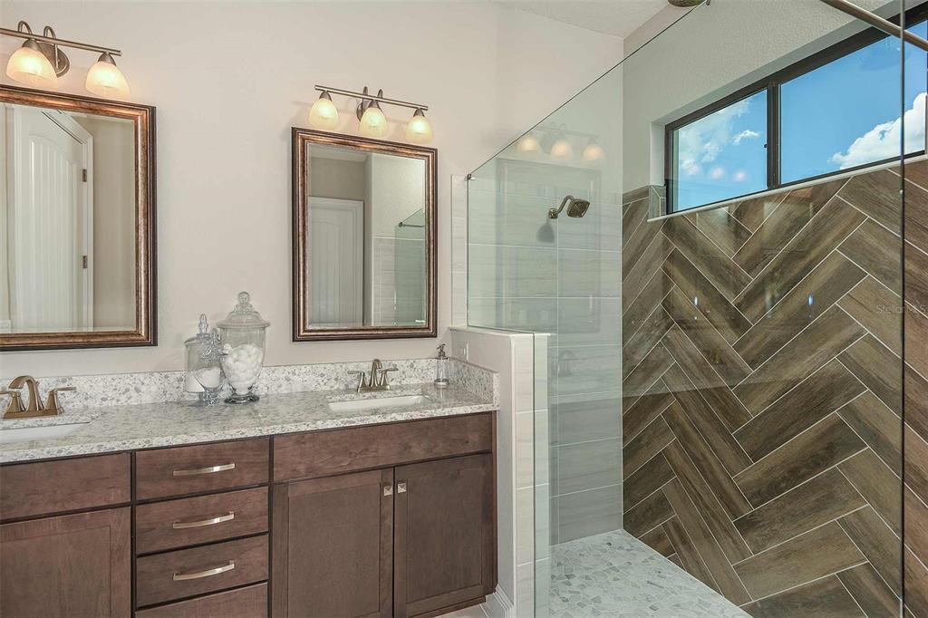 8283 Nittany Road Weeki Wachee, FL 34613 - Photo 6 of 8