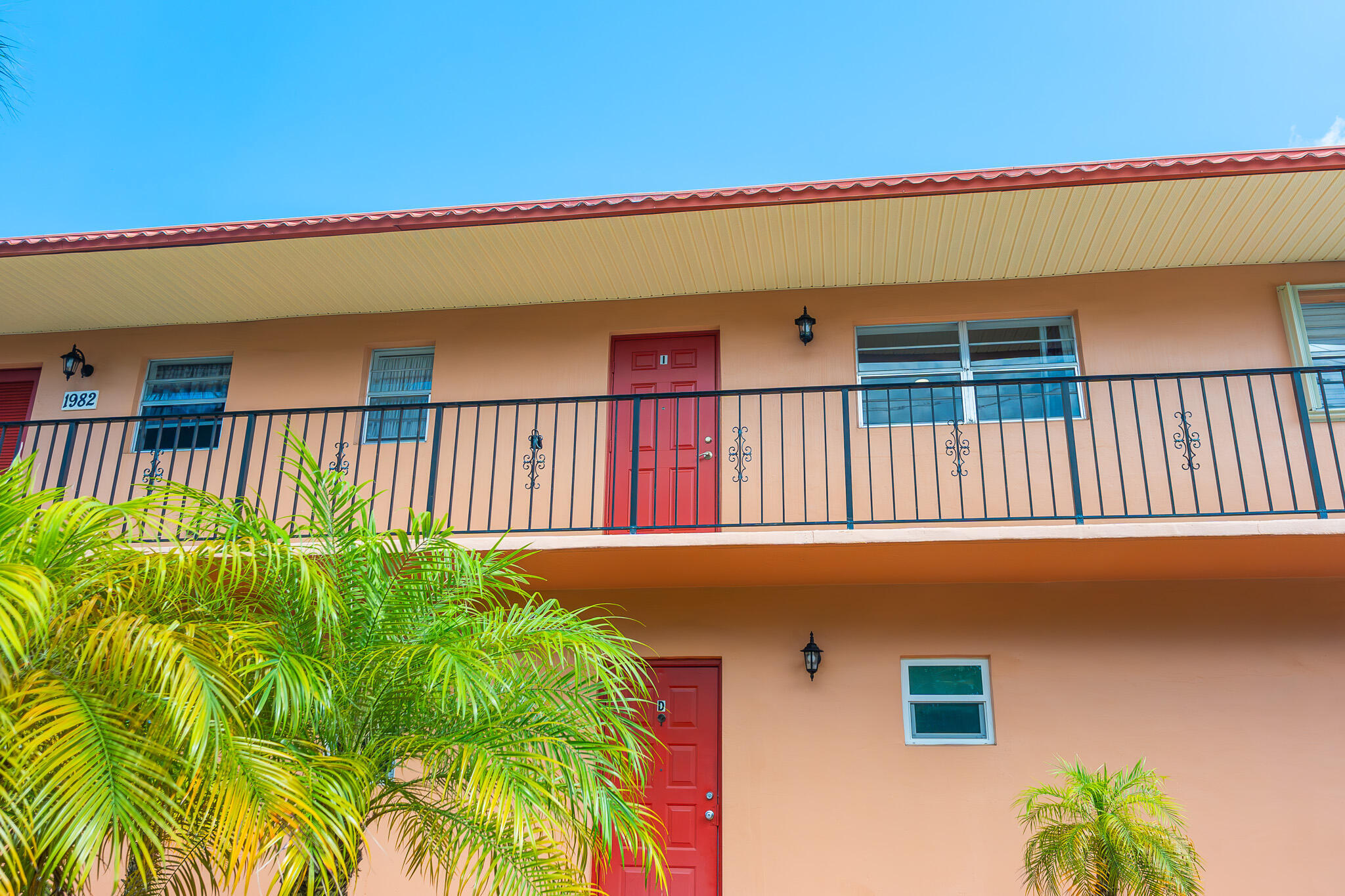 1982 Southwest Palm City Road, Unit I Stuart, FL 34994 - Photo 2 of 25 1