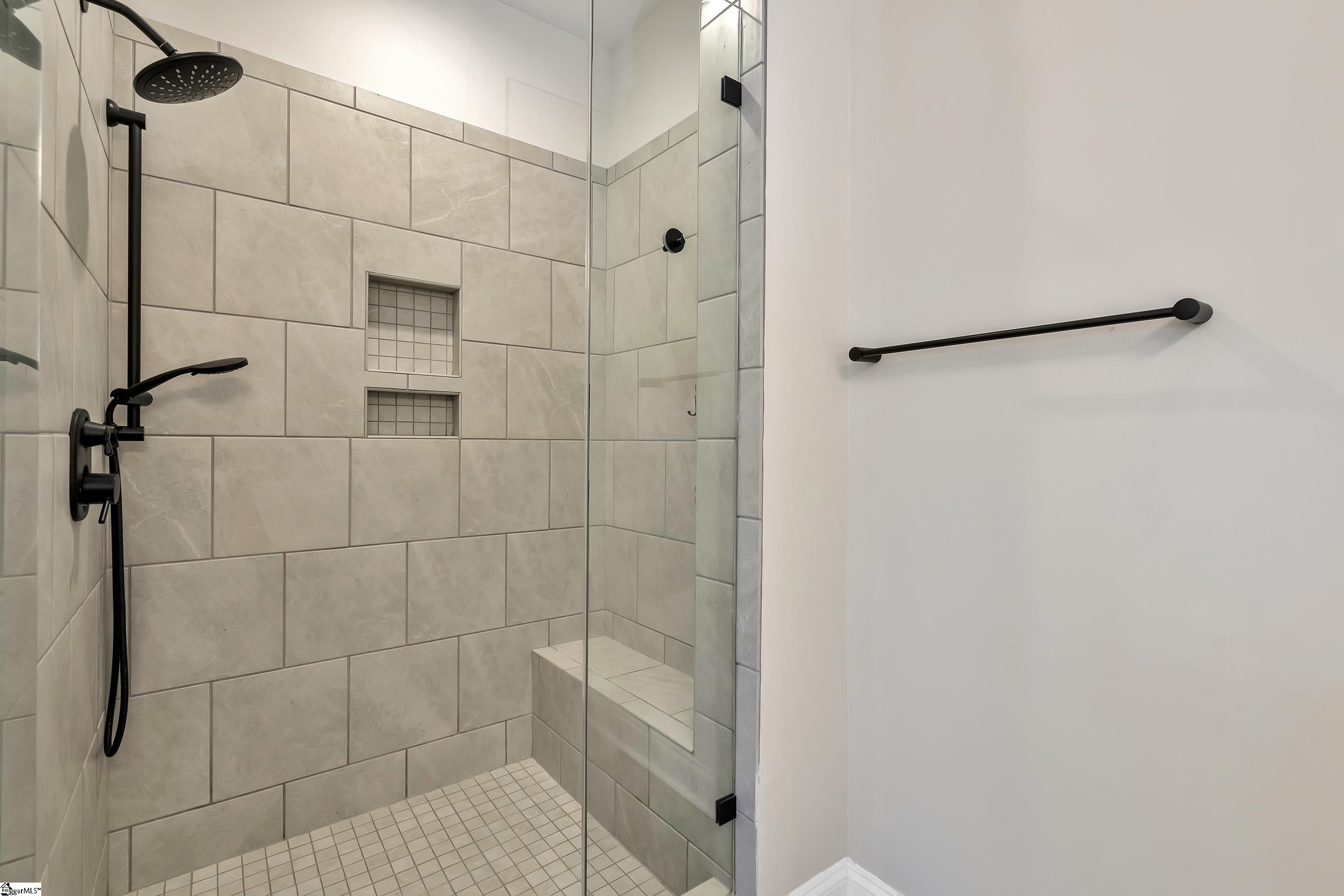 251 Rocky Slope Road Greenville, SC 29607 - Photo 12 of 27 Gallery Image 12