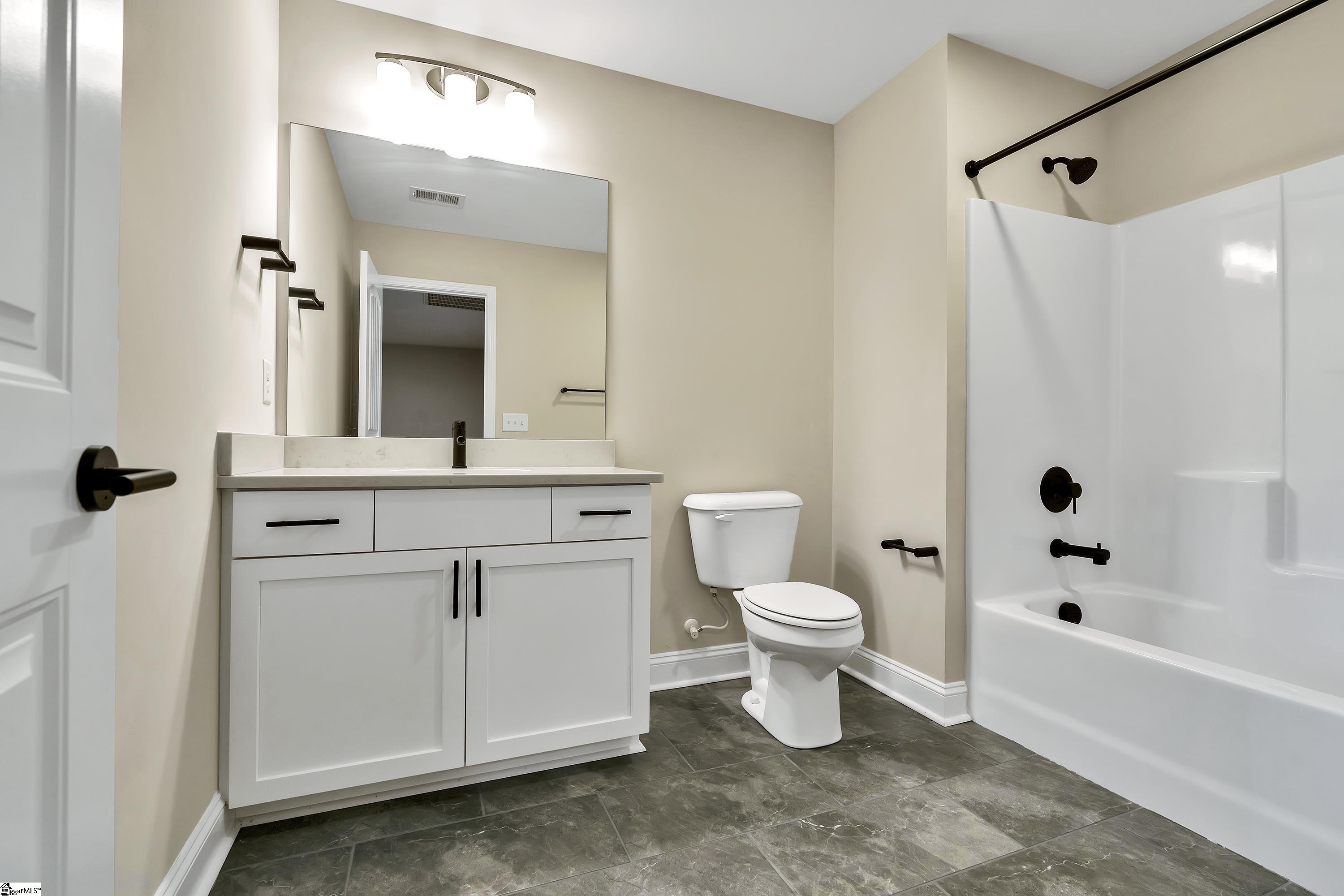 251 Rocky Slope Road Greenville, SC 29607 - Photo 18 of 27 Gallery Image 18