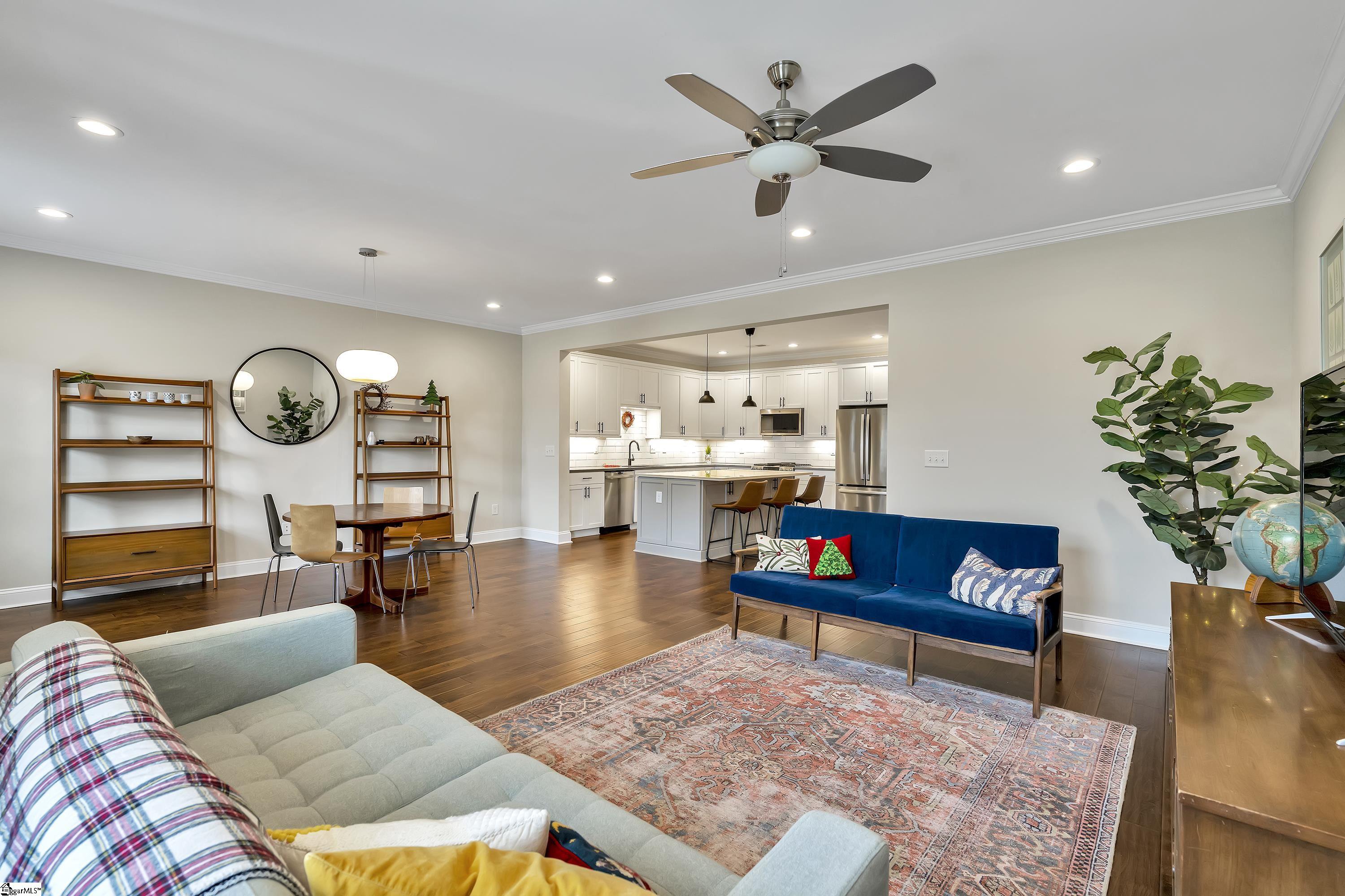 251 Rocky Slope Road Greenville, SC 29607 - Photo 5 of 27 Gallery Image 5