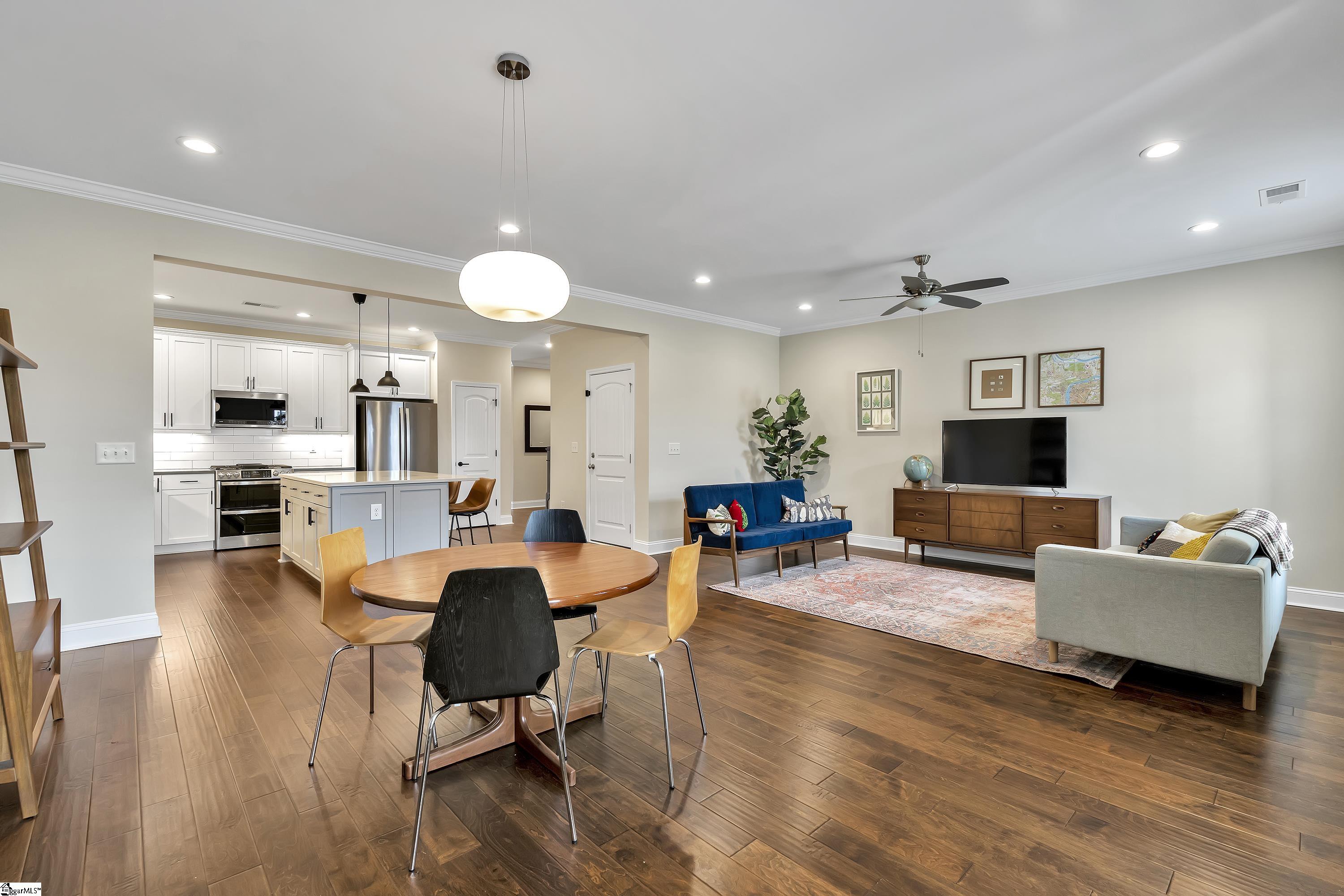251 Rocky Slope Road Greenville, SC 29607 - Photo 7 of 27 Gallery Image 7