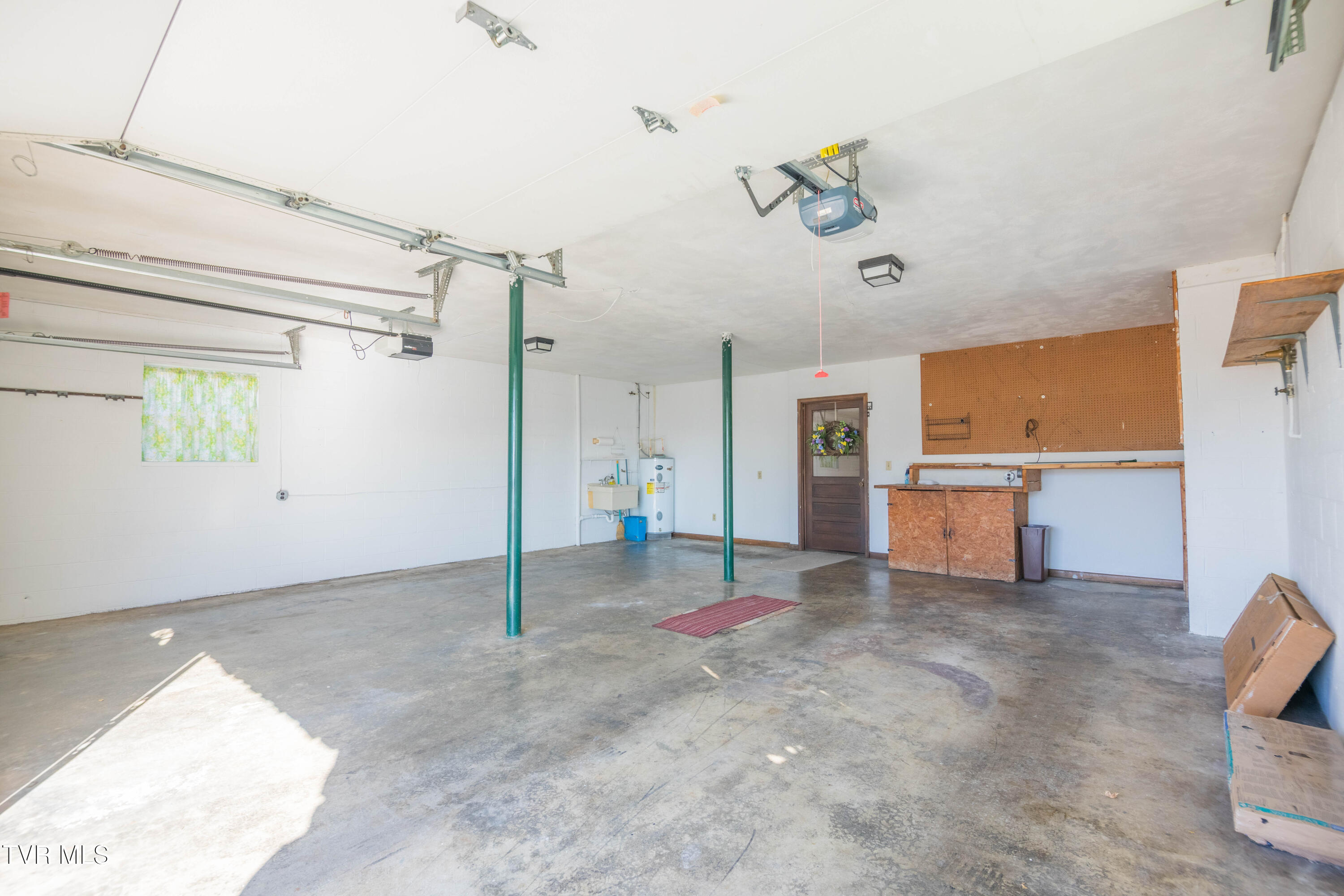 100 Mingo Trail Greeneville, TN 37743 - Photo 29 of 52 087A0858-HDR