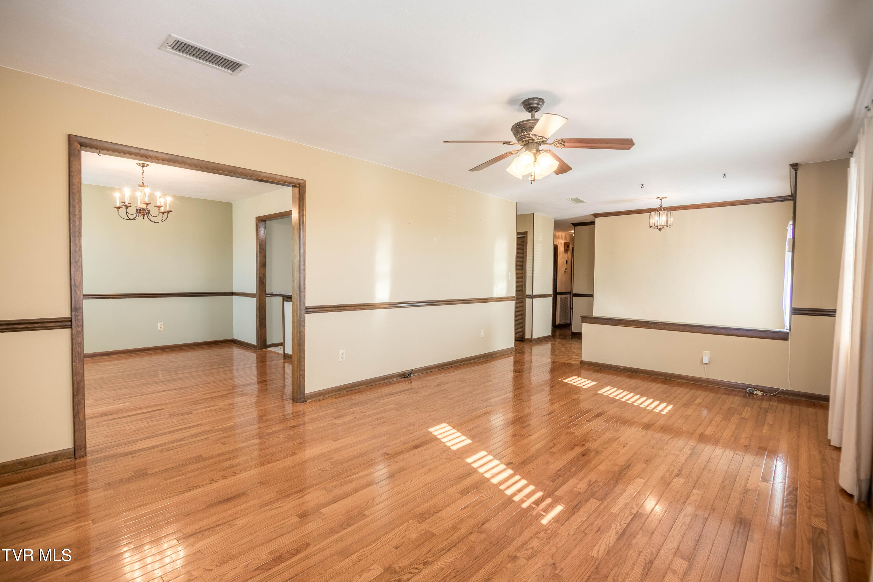 100 Mingo Trail Greeneville, TN 37743 - Photo 6 of 52 087A0771-HDR