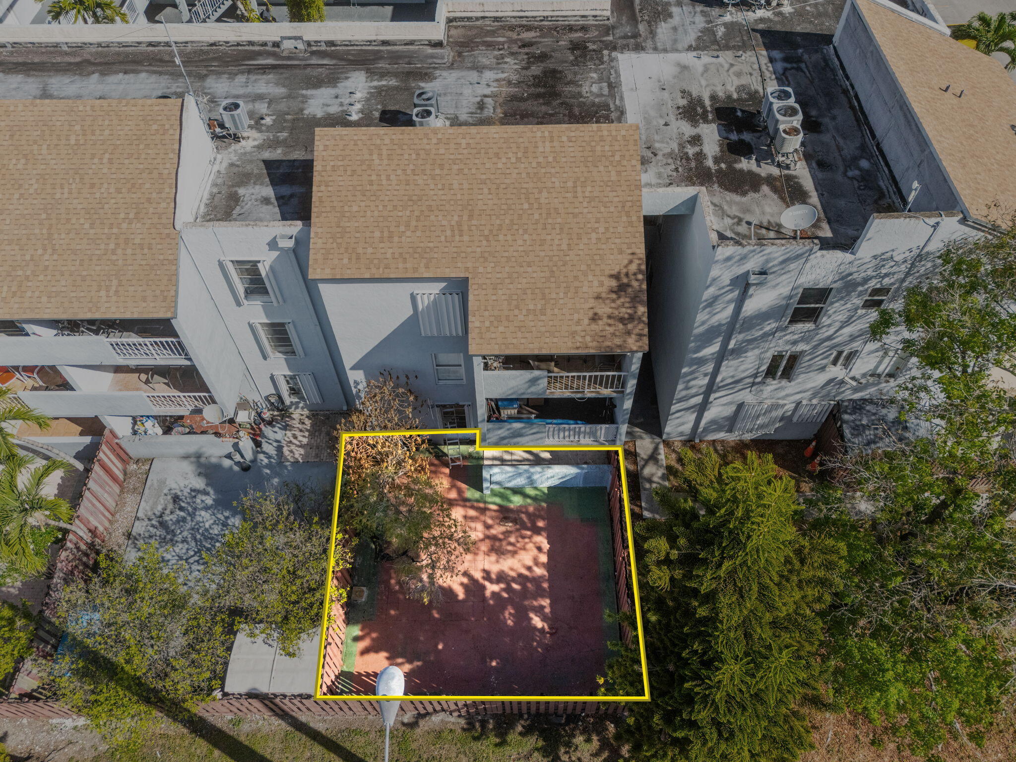 1725 West 60th Street, Unit F126 Hialeah, FL 33012 - Photo 2 of 20 25-web-or-mls-DJI_20260309104053_0172_D