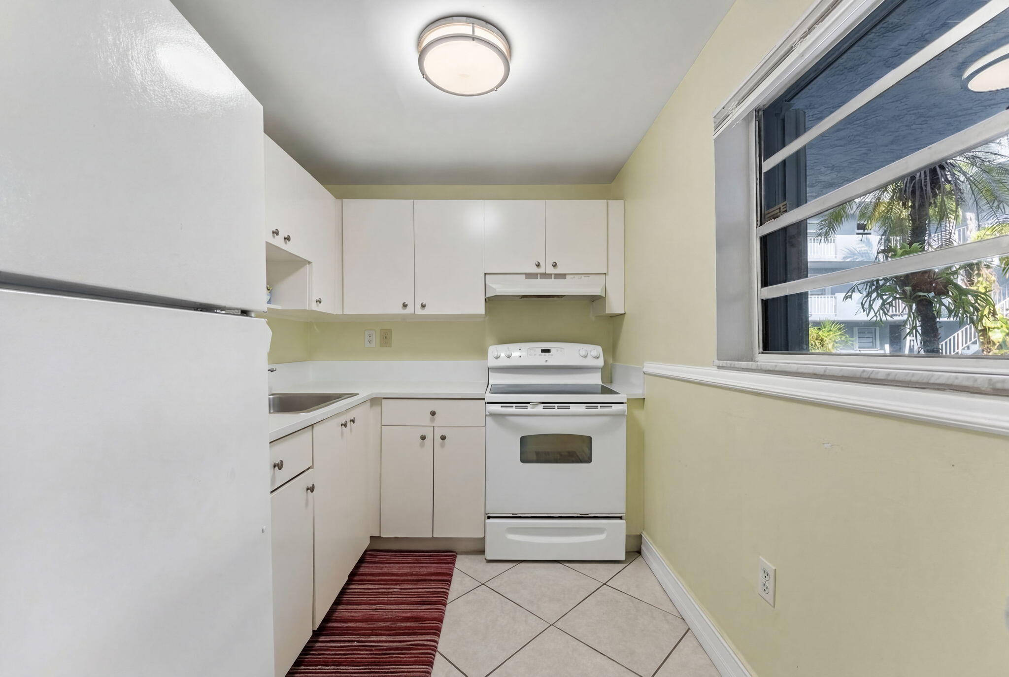 1725 West 60th Street, Unit F126 Hialeah, FL 33012 - Photo 7 of 20 13-web-or-mls-hf_20260310_223319_2121d74