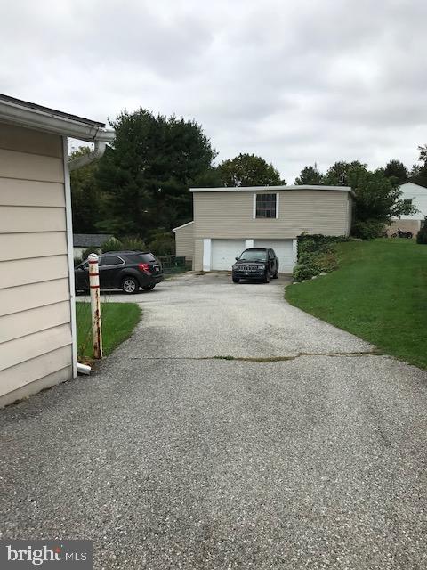 15 Valley Road York, PA 17407 - Photo 12 of 85 Gallery Image 12
