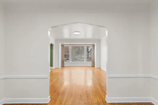 $2,500 | 8142 South Yates Boulevard, Chicago, IL 60617