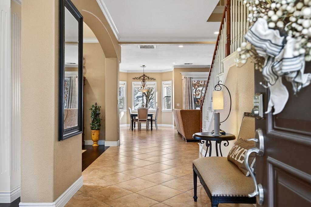 6513 Puerto Drive Rancho Murieta, CA 95683 - Photo 3 of 56