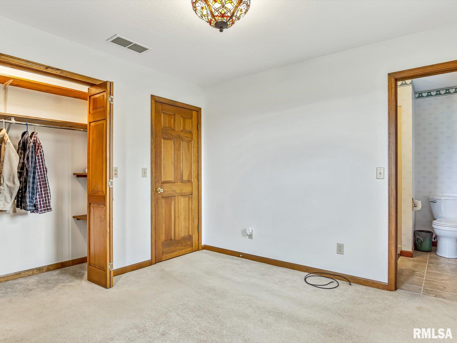 582 South 3rd Street Radom, IL 62831 - Photo 12 of 24 Gallery Image 12
