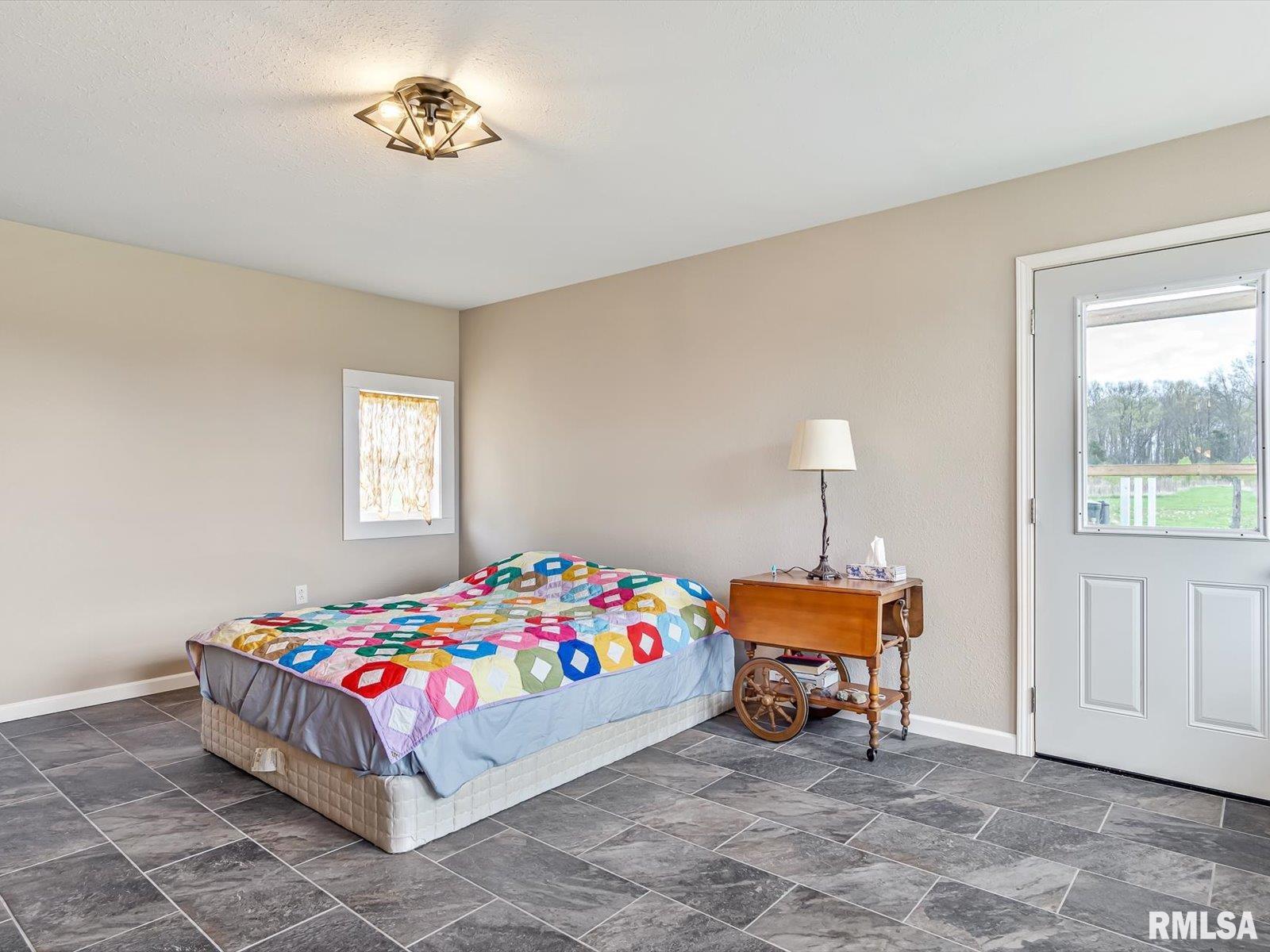 582 South 3rd Street Radom, IL 62831 - Photo 18 of 24 Gallery Image 18