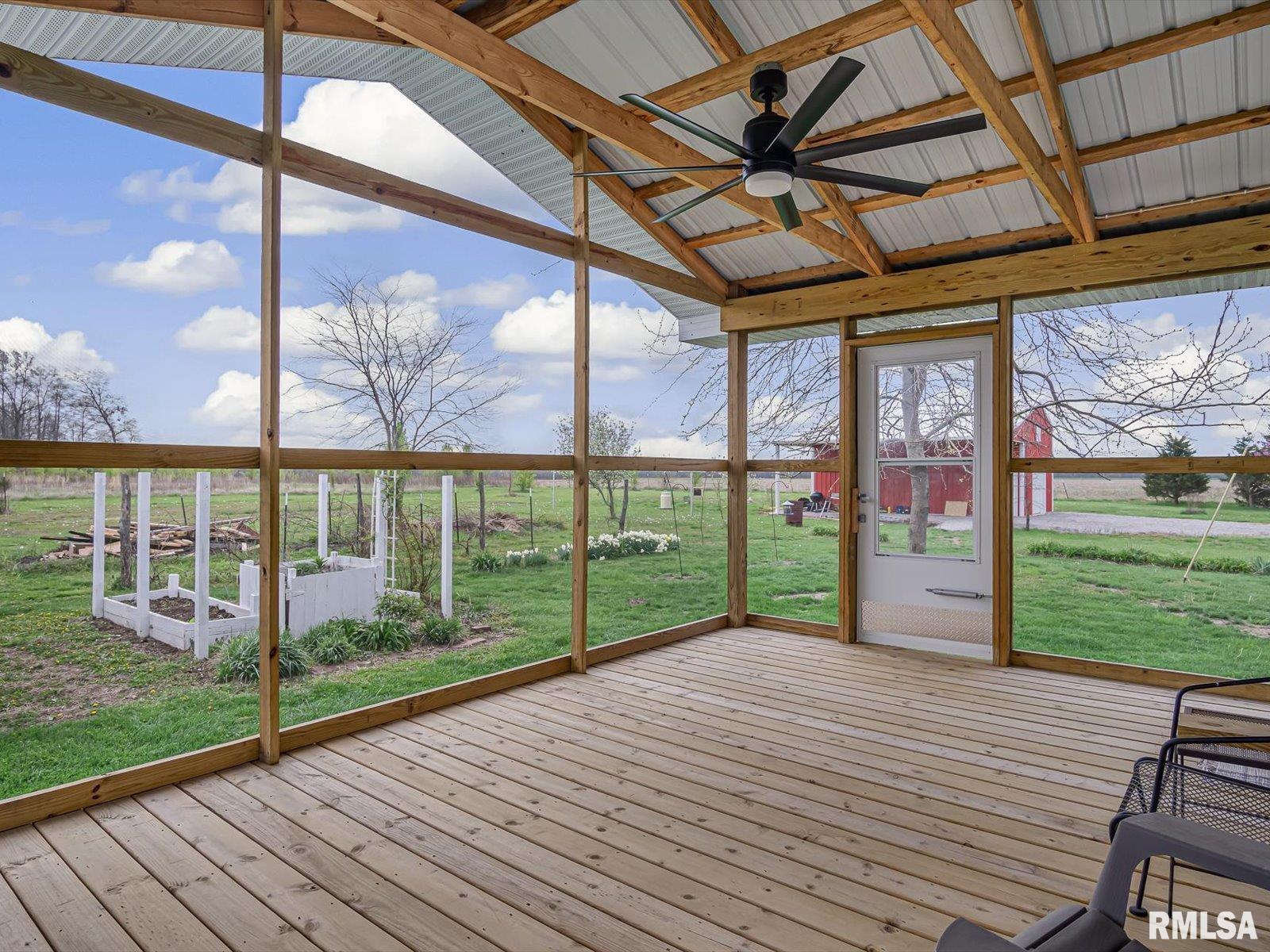 582 South 3rd Street Radom, IL 62831 - Photo 19 of 24 Gallery Image 19