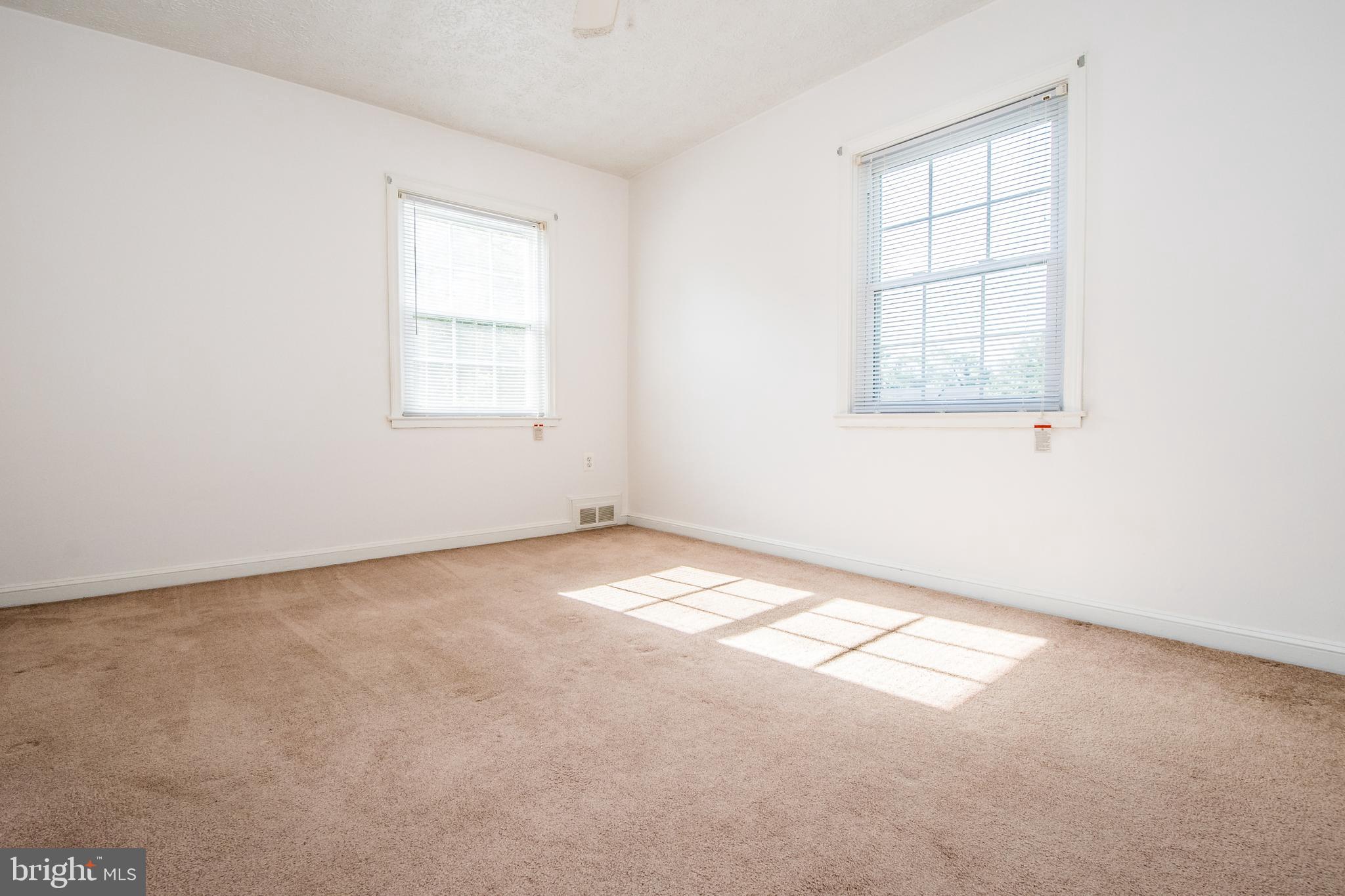 5218 Kelway Road Baltimore, MD 21239 - Photo 11 of 14 Bedroom