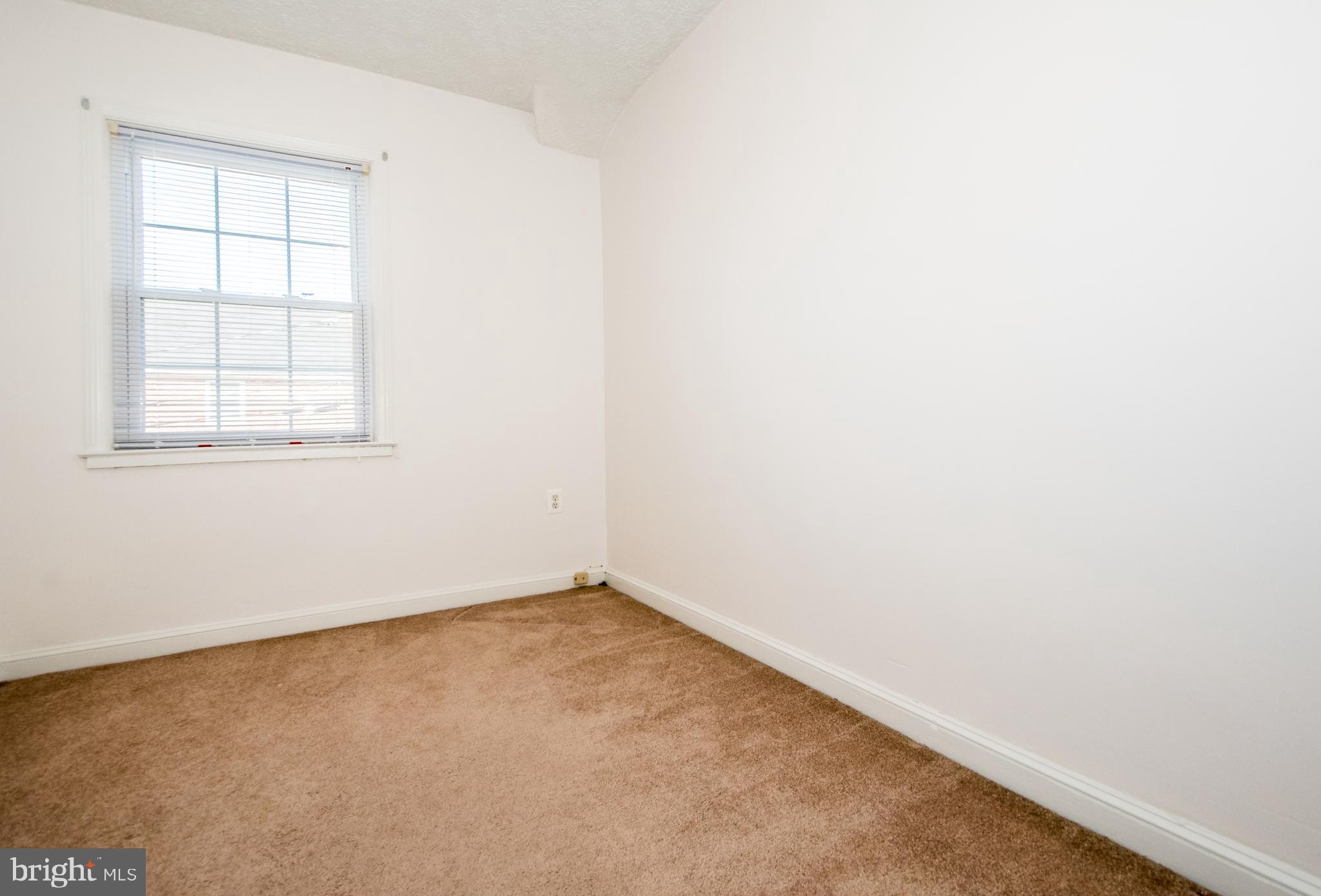 5218 Kelway Road Baltimore, MD 21239 - Photo 12 of 14 Bedroom