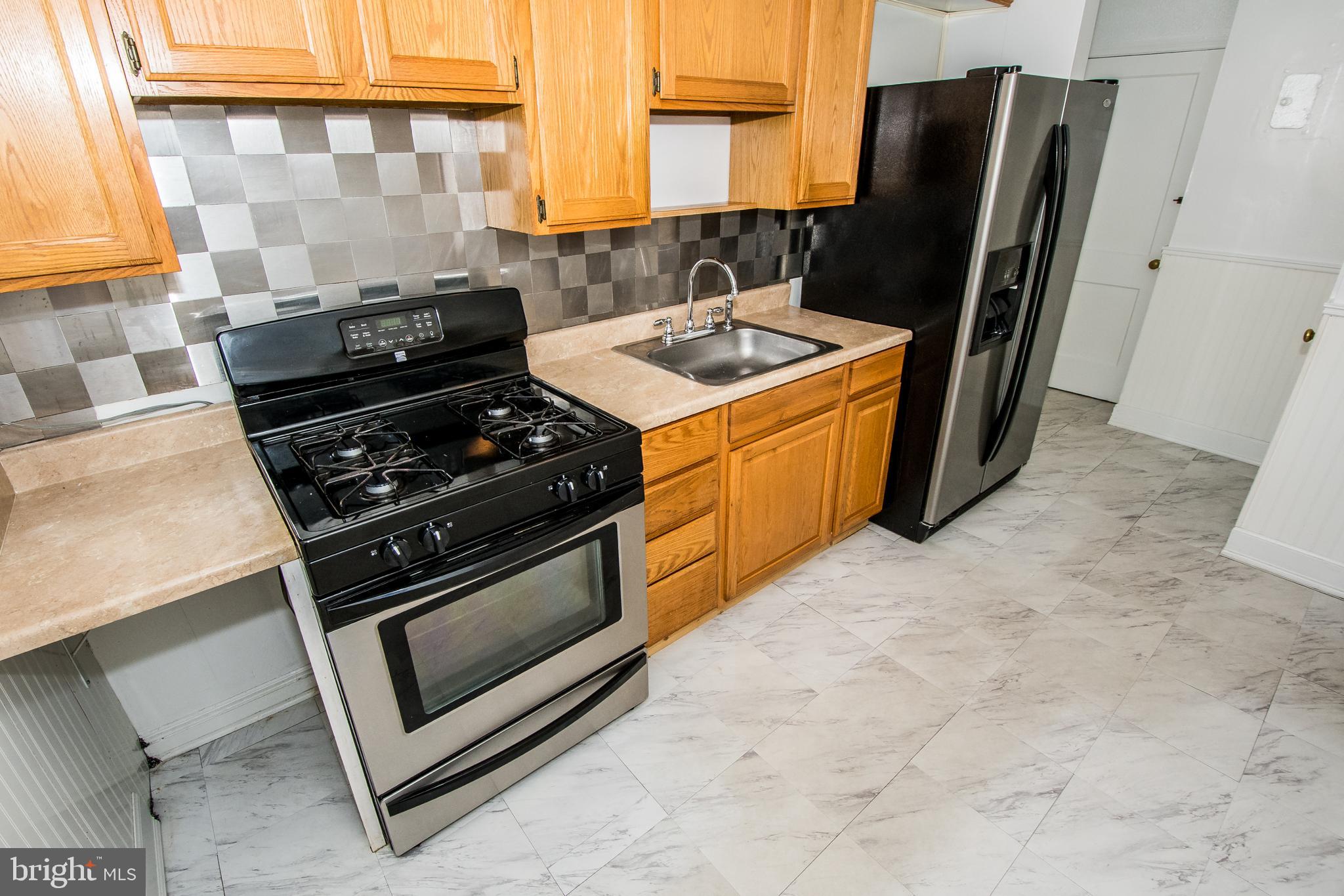 5218 Kelway Road Baltimore, MD 21239 - Photo 8 of 14 Kitchen