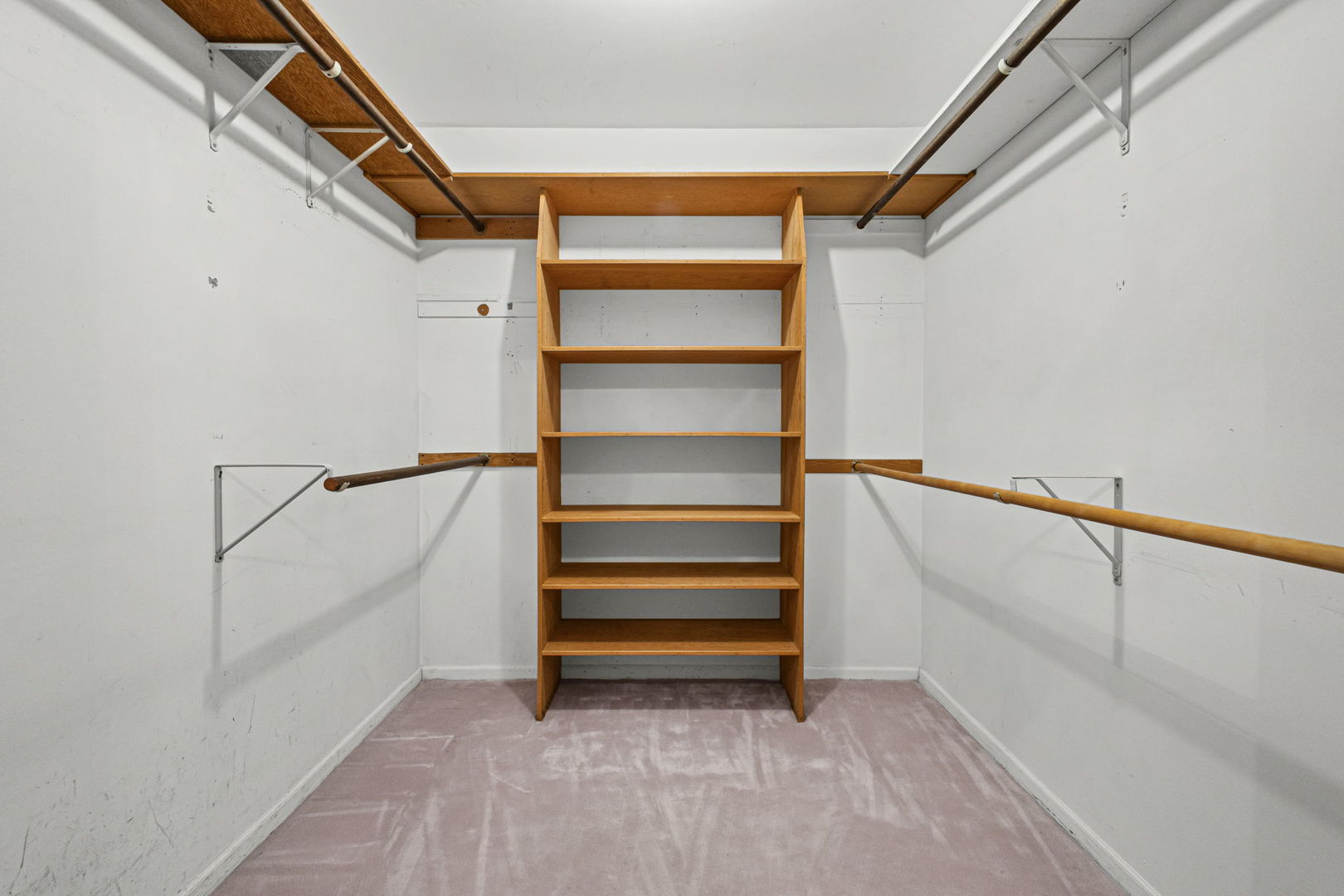 560 Hunter Road Wilmette, IL 60091 - Photo 19 of 41