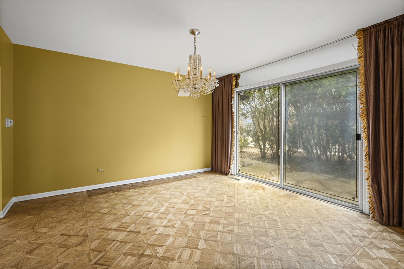 560 Hunter Road Wilmette, IL 60091 - Photo 7 of 41