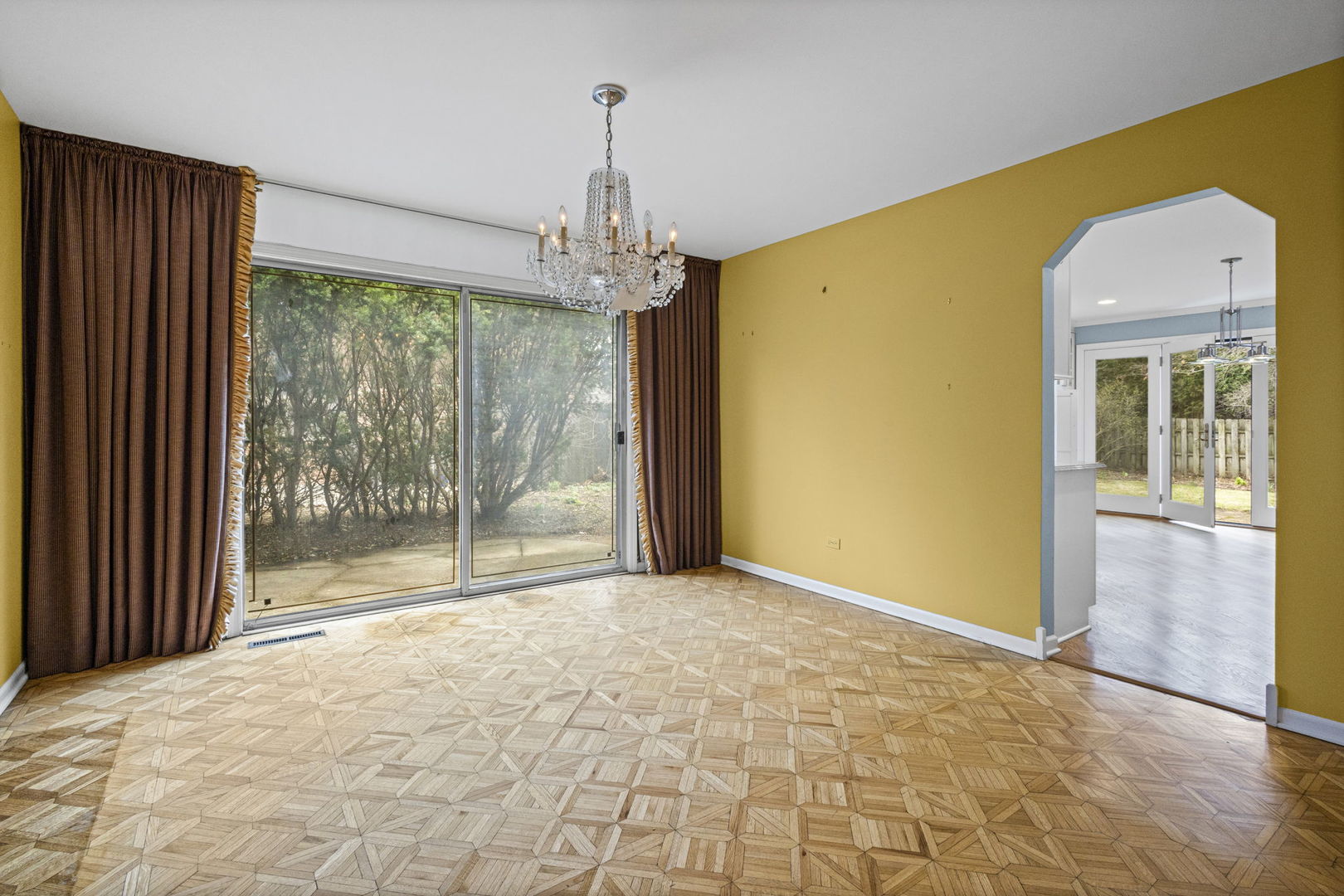 560 Hunter Road Wilmette, IL 60091 - Photo 8 of 41