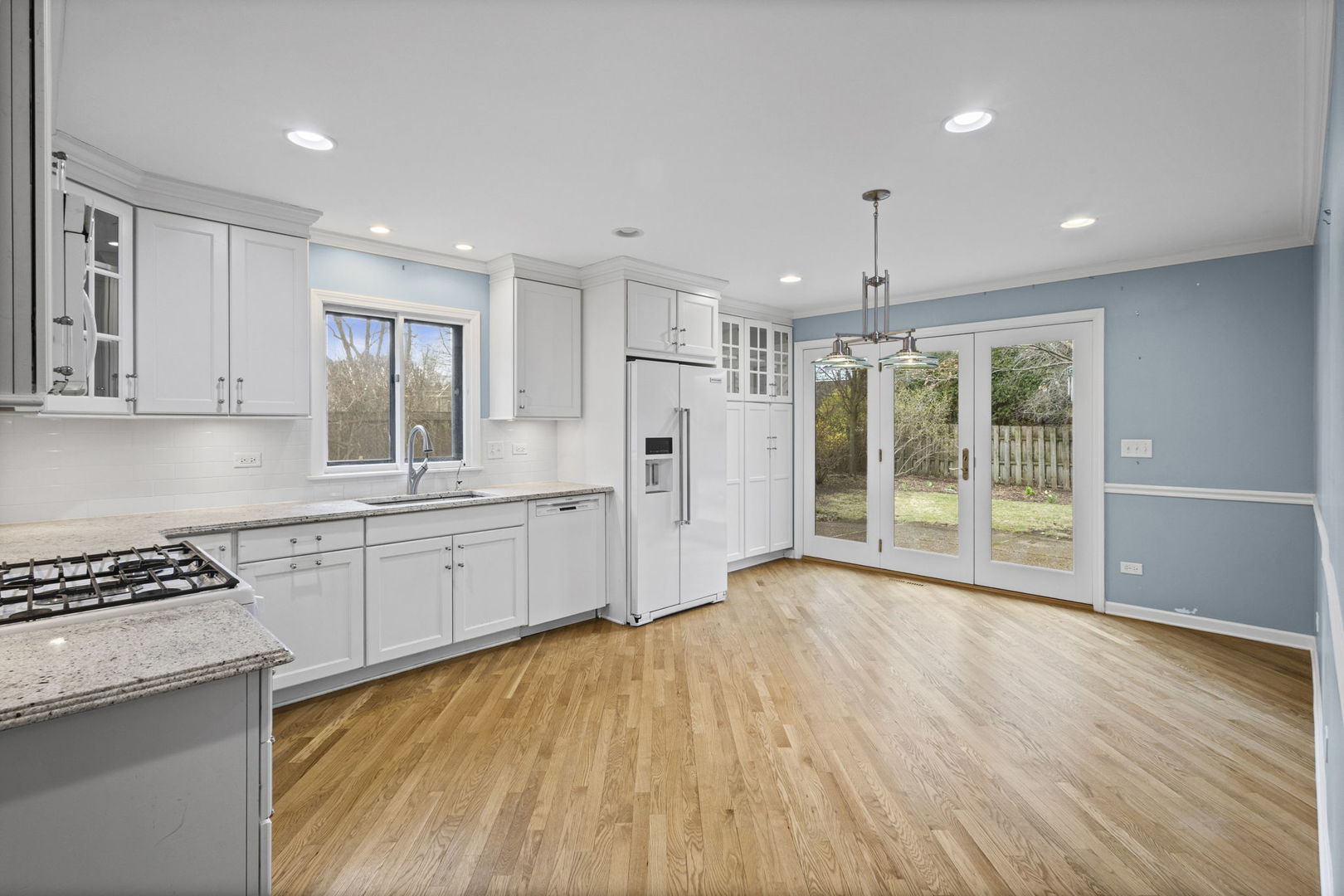 560 Hunter Road Wilmette, IL 60091 - Photo 10 of 41