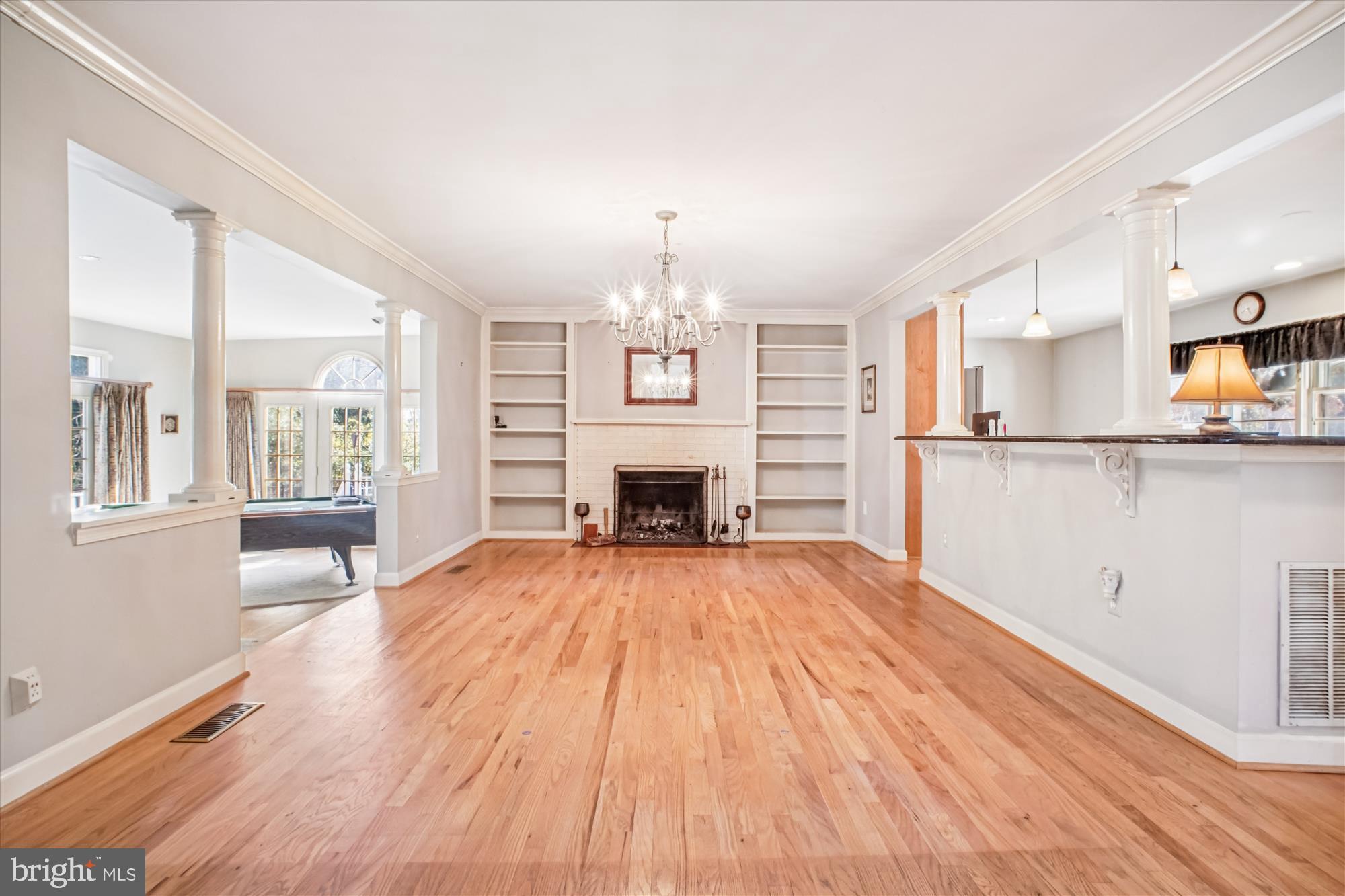 2627 Five Oaks Road Vienna, VA 22181 - Photo 13 of 111 Living dinning room