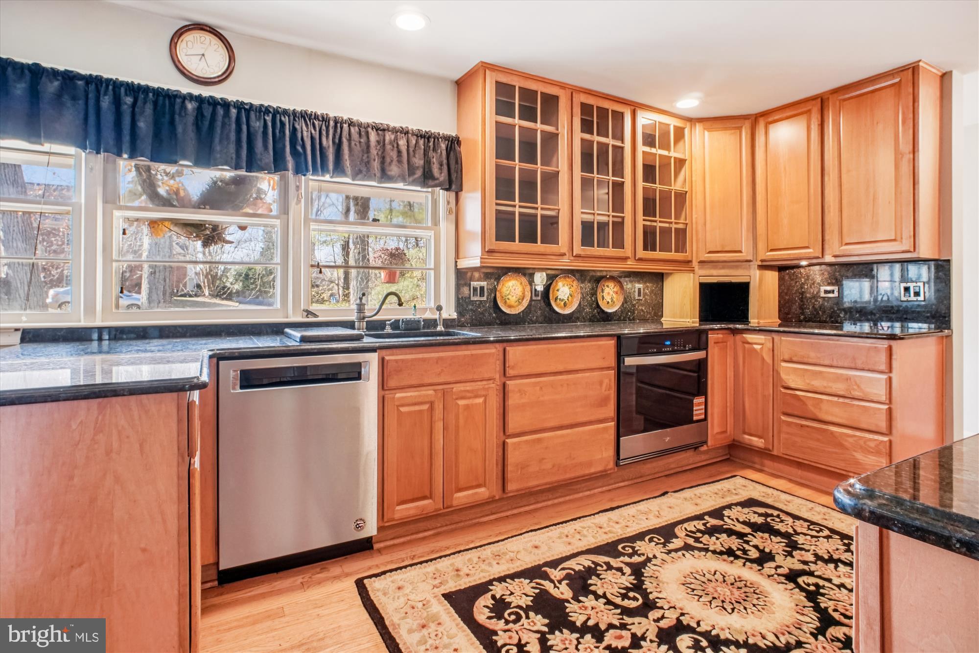 2627 Five Oaks Road Vienna, VA 22181 - Photo 21 of 111 Kitchen