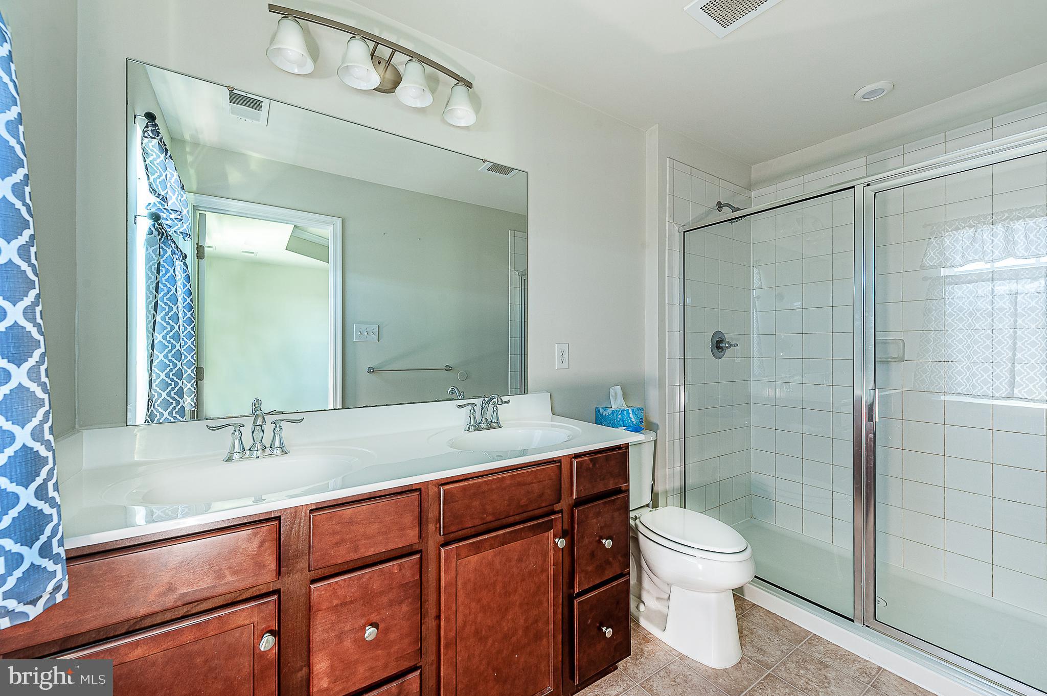 157 Star Drive Mount Holly, NJ 08060 - Photo 23 of 31 Master Bath