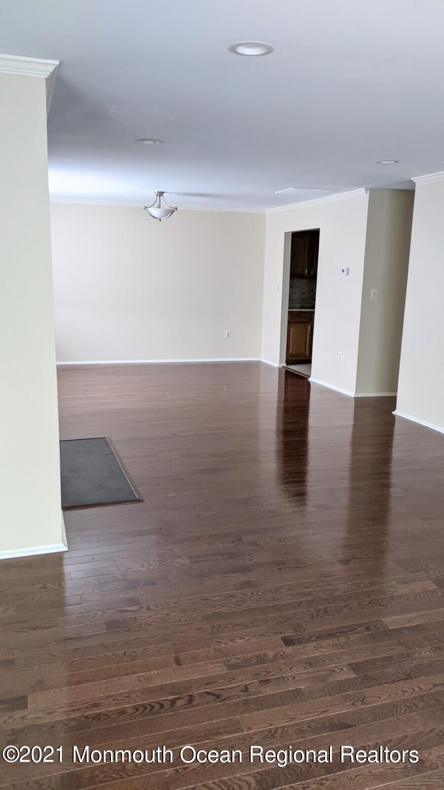 28 Racquet Road Wall, NJ 07719 - Photo 5 of 12 PXL_20210823_162106251