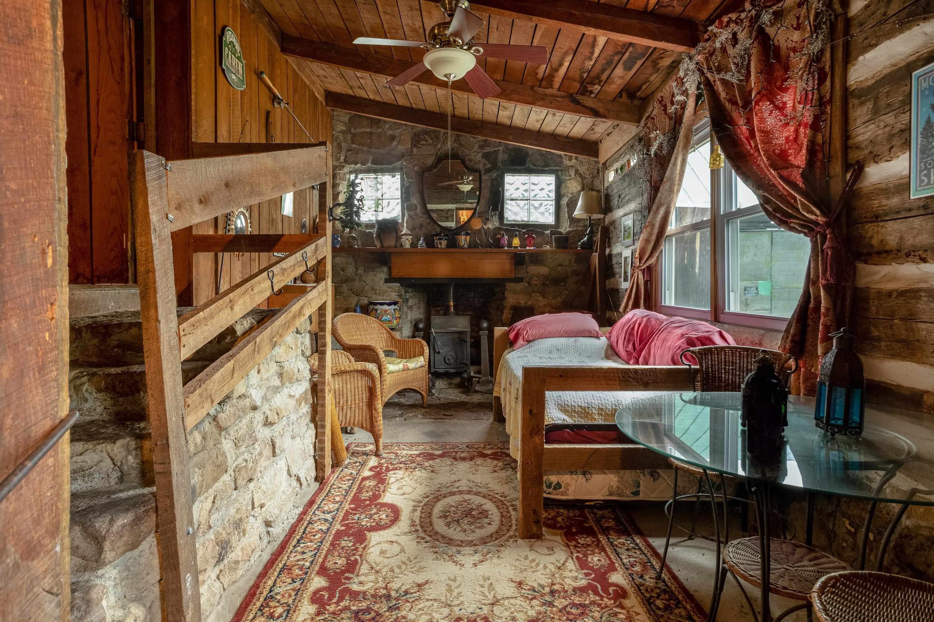 9881 Fort Valley Road Fort Valley, VA 22652 - Photo 4 of 75