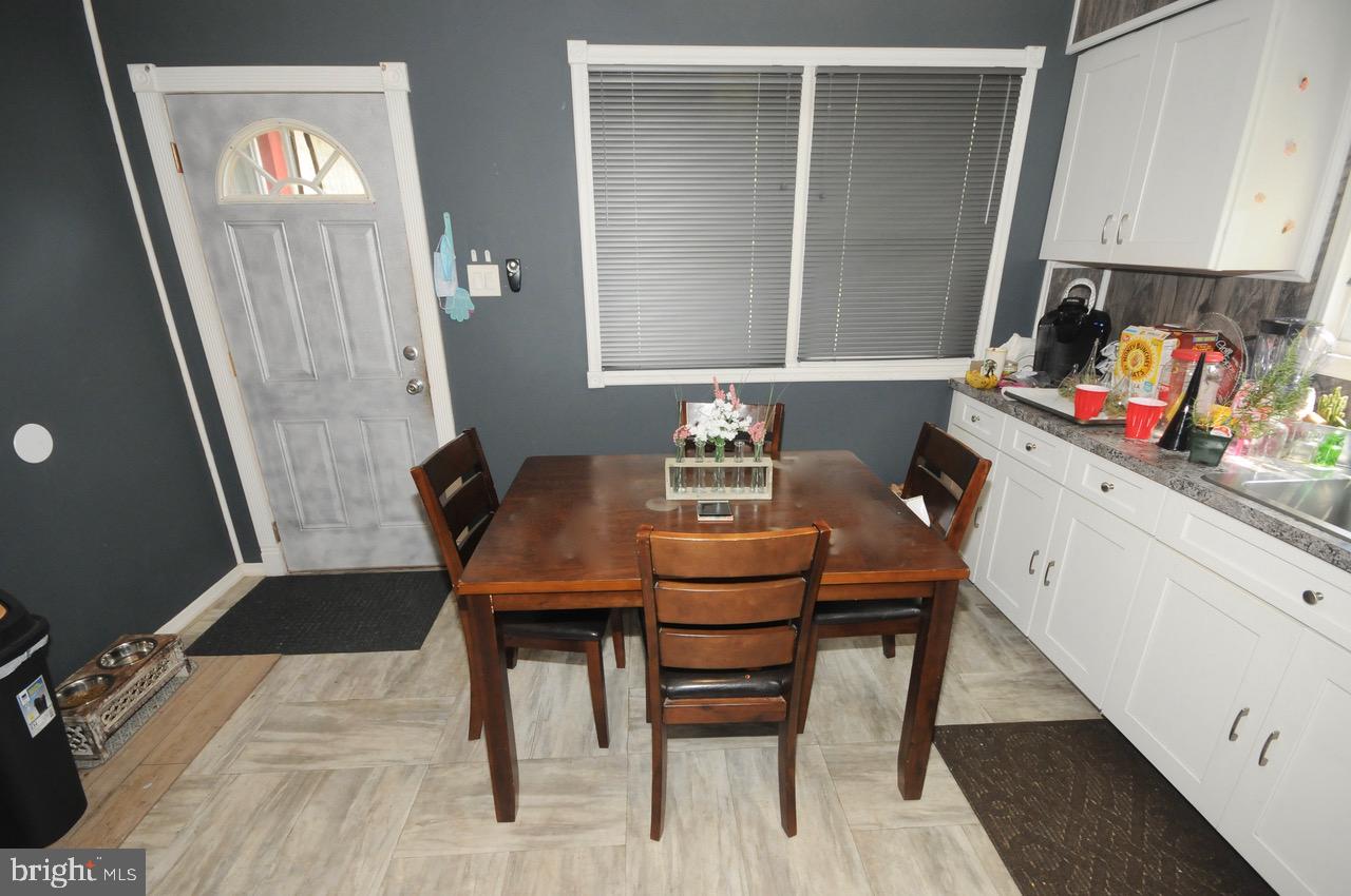 42 Clementon Road West Gibbsboro, NJ 08026 - Photo 8 of 25 Gallery Image 8