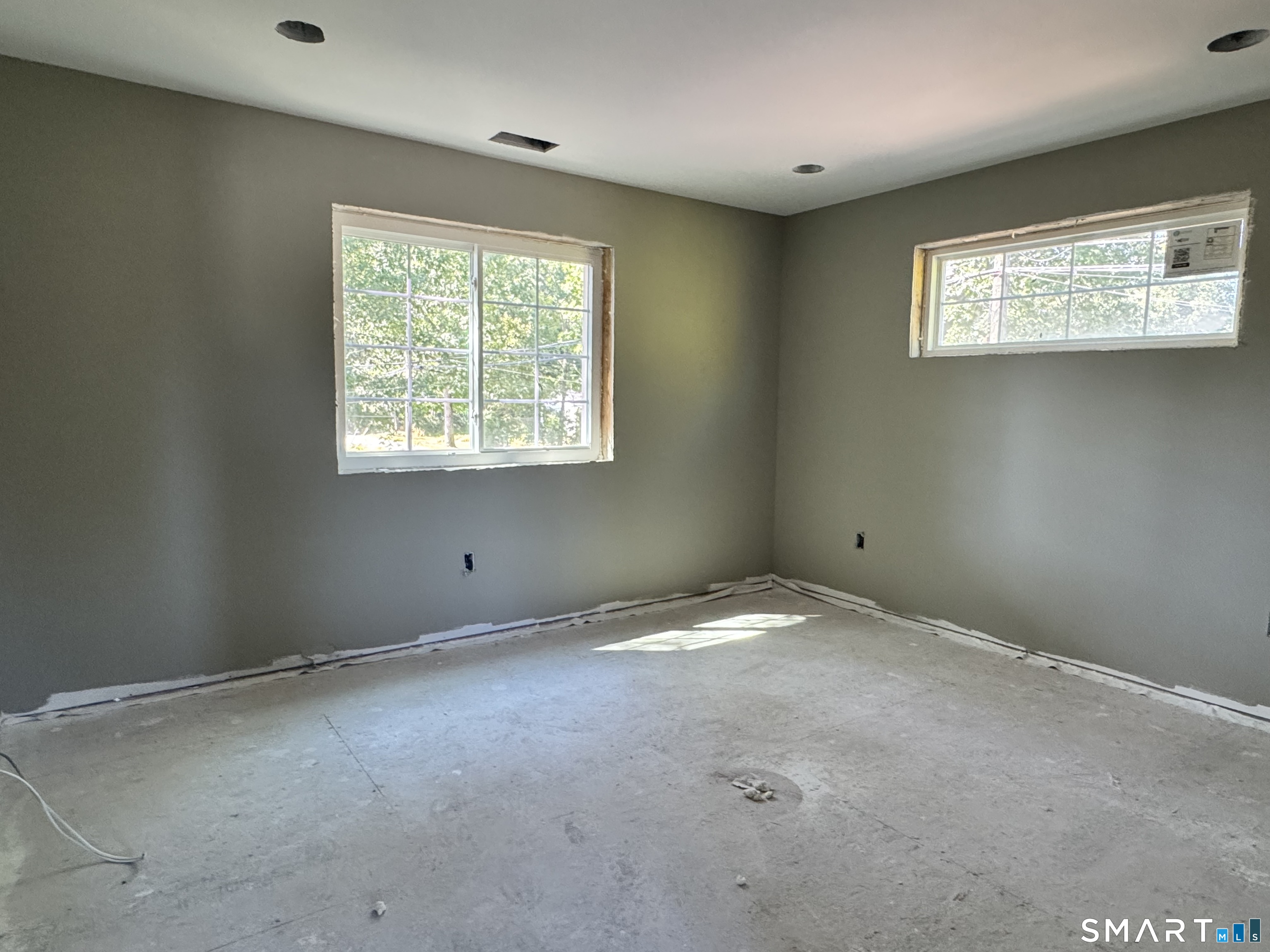 187 Griffin Road Suffield, CT 06093 - Photo 7 of 10 Gallery Image 7