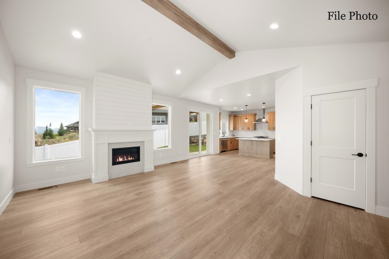 146 Legacy Way Nine Mile Falls, WA 99026 - Photo 4 of 23