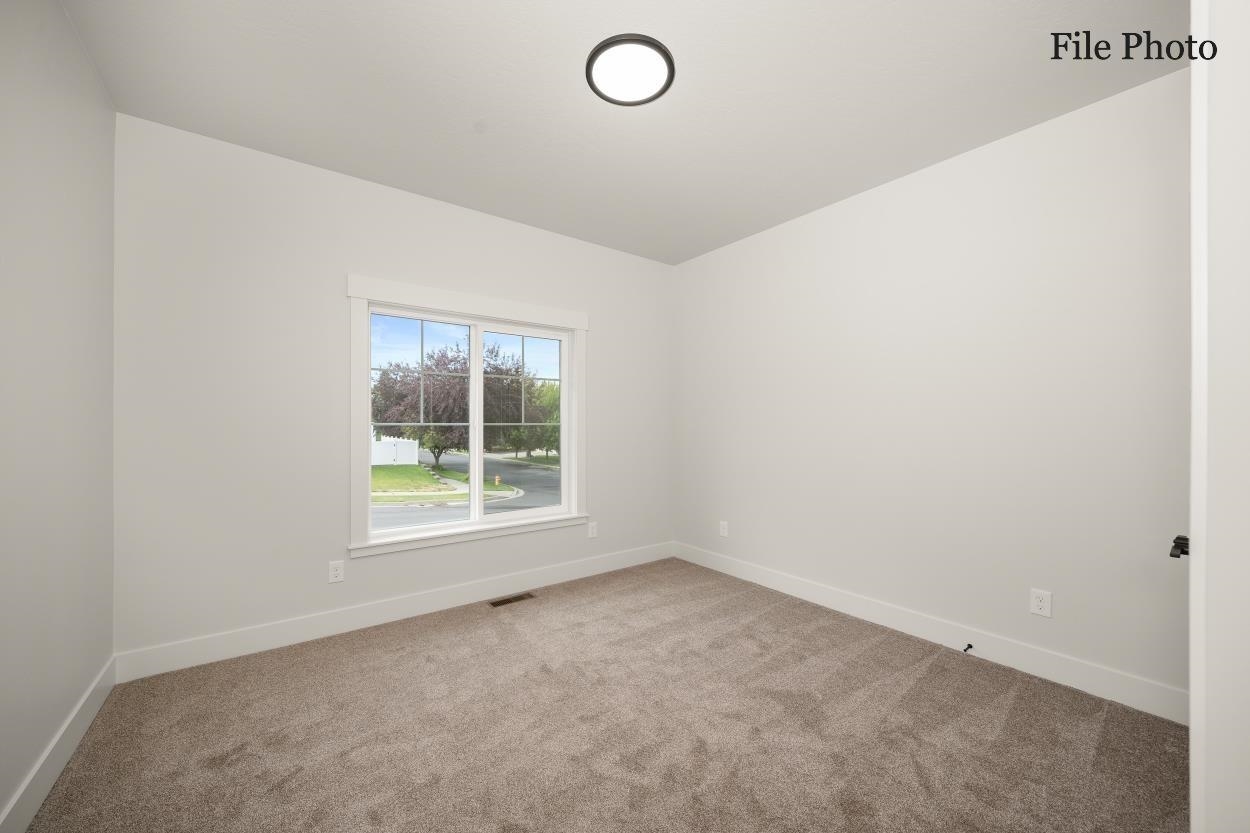 146 Legacy Way Nine Mile Falls, WA 99026 - Photo 10 of 23